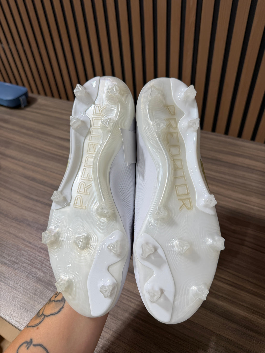 Adidas Predator Elite Laceless FG soccer cleats Sz 9