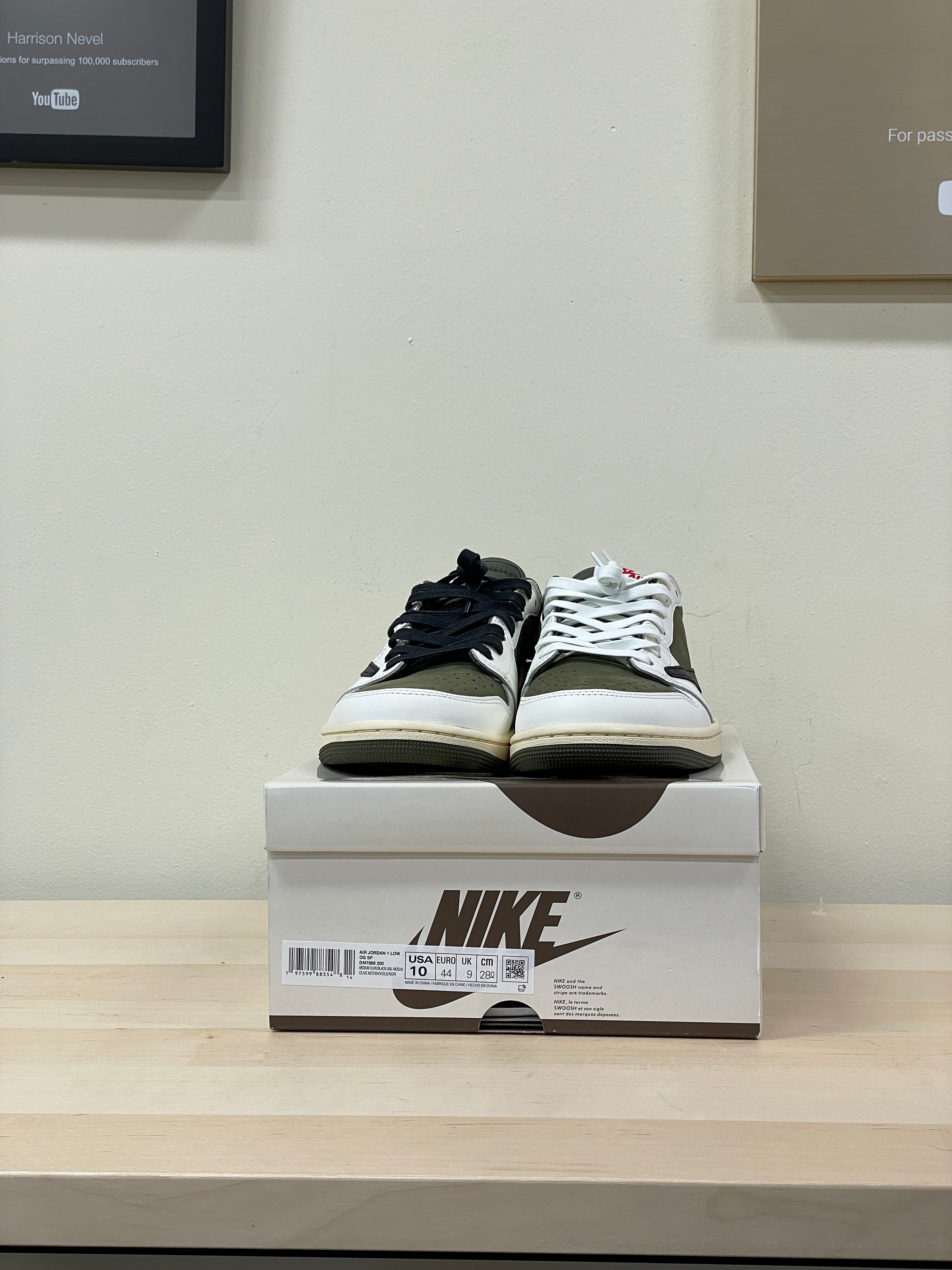 Jordan 1 Retro Low OG SP Travis Scott Medium Olive Sz 10