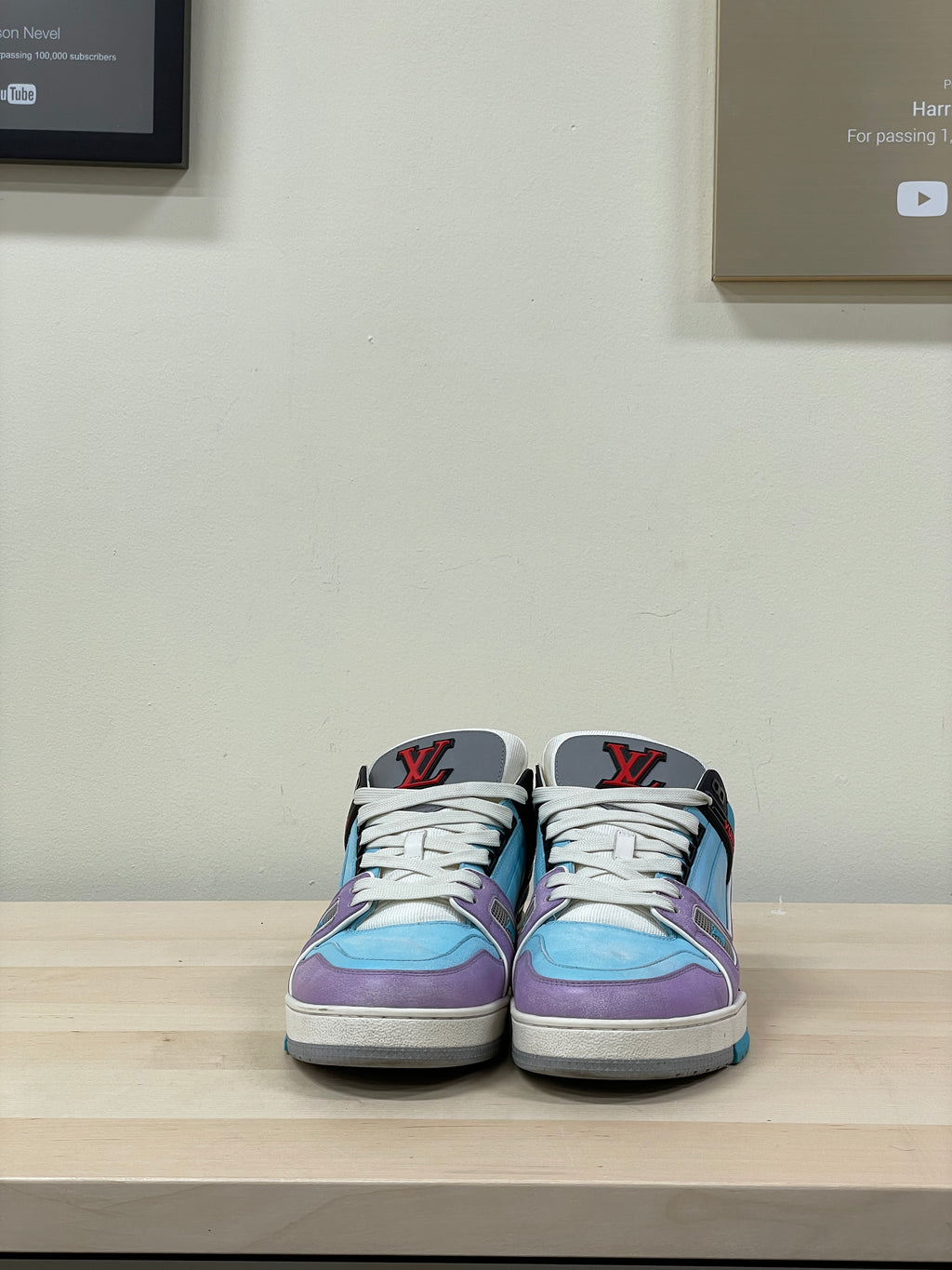 LOUIS VUITTON Trainer Low-Top Purple/Blue FITS LIKE US 9.5-10