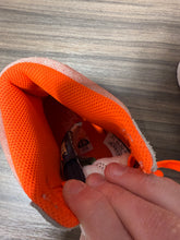 Load image into Gallery viewer, Air Jordan 1 Retro High Og Grey Hyper Crimson 2019 Sz 10.5 No Box
