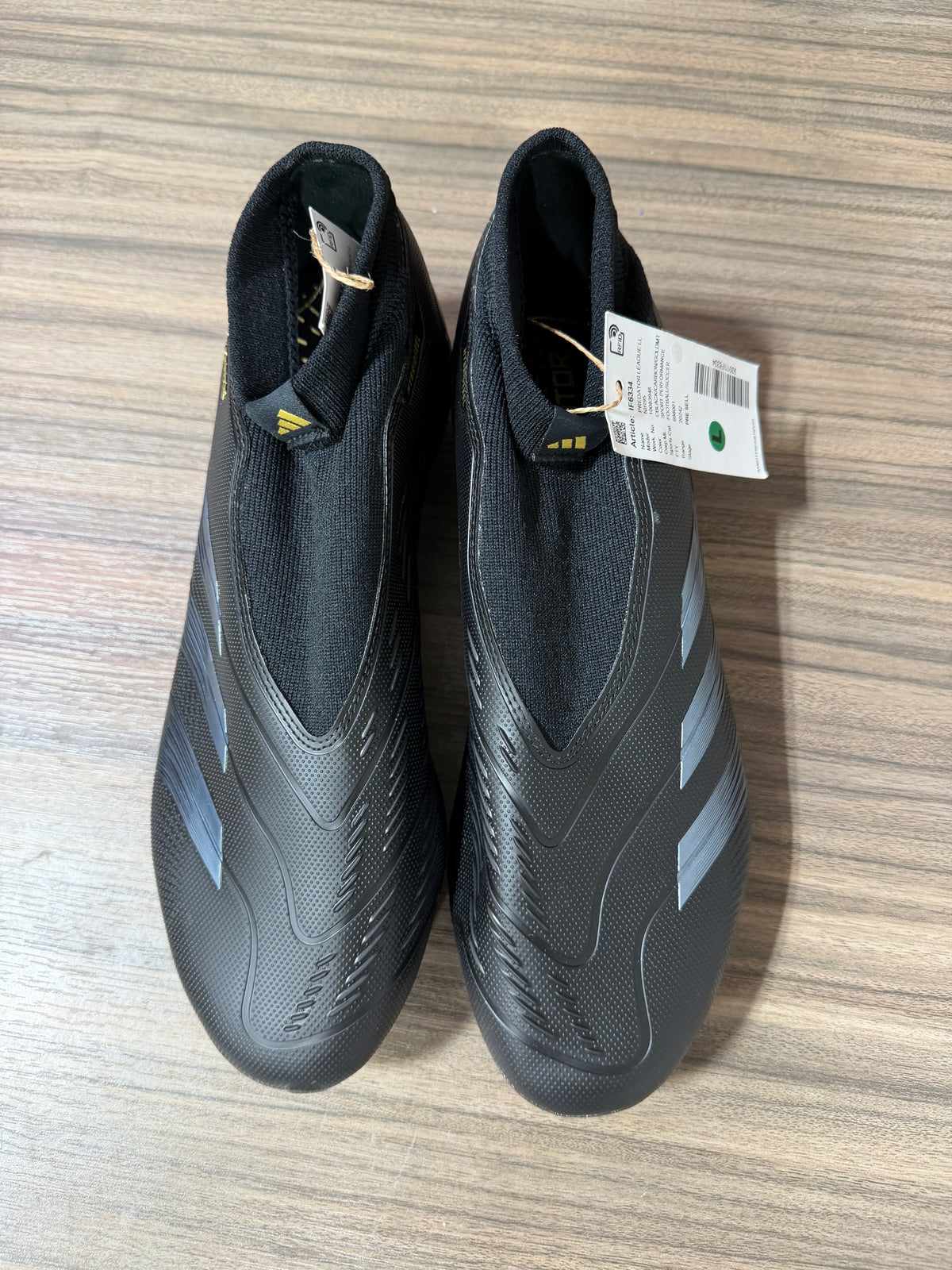 ADIDAS PREDATOR LEAGUE LACELESS FG DARK SPARK Sz 9