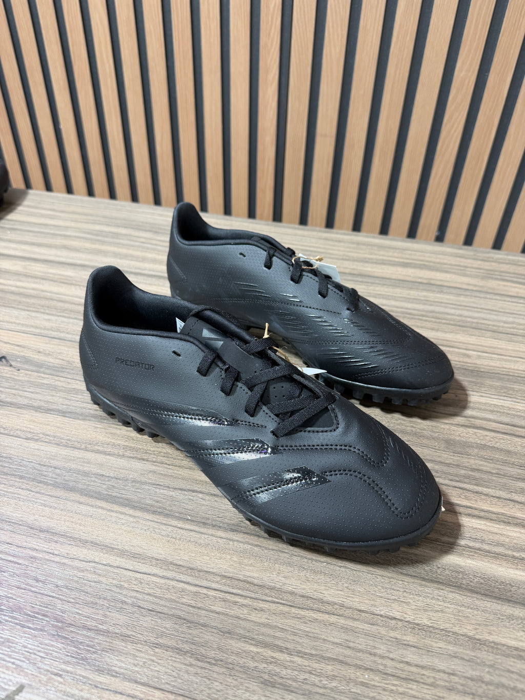 Adidas Predator Club Turf (TF)  Sz 9