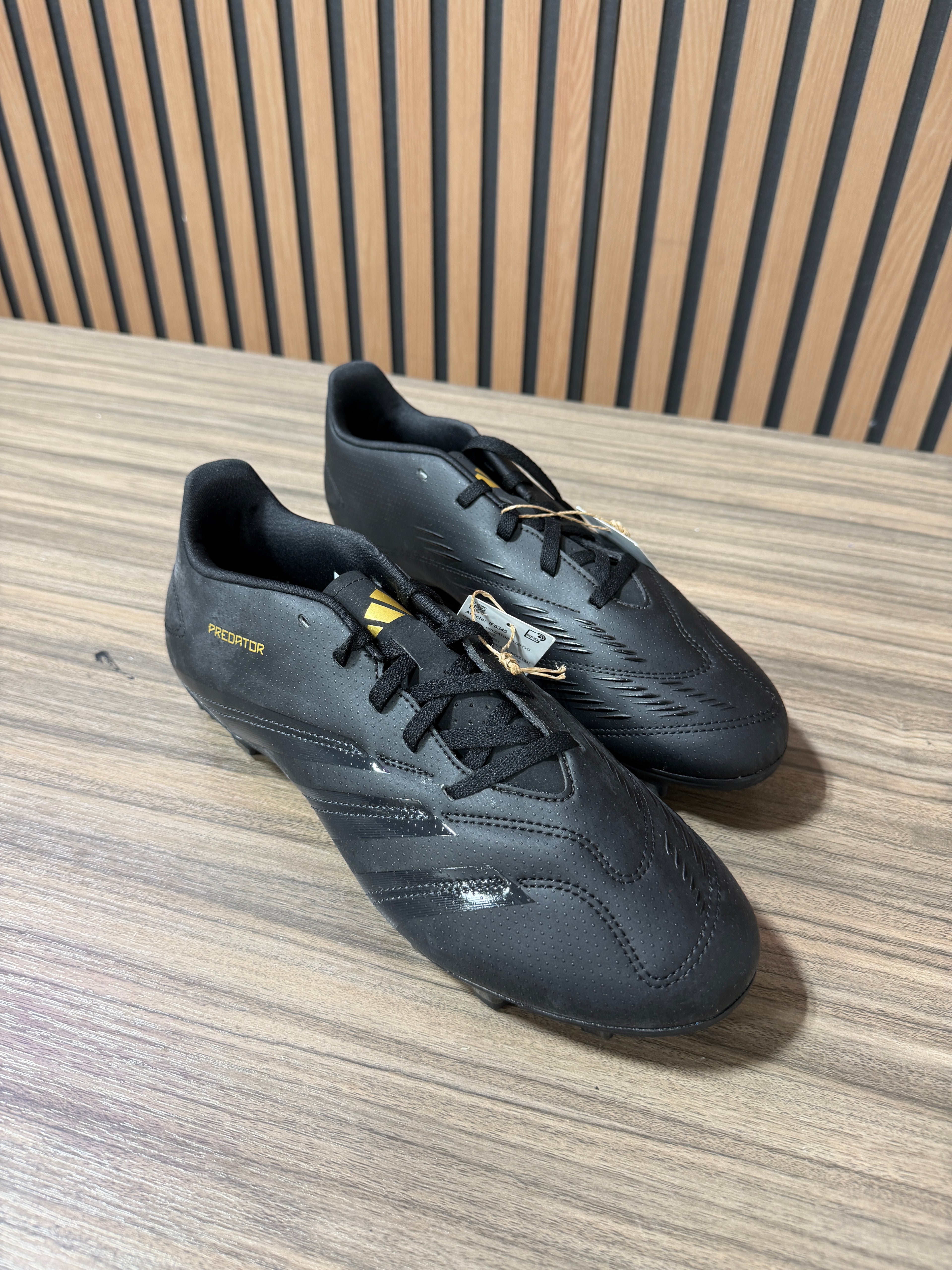adidas Predator Club FxG Sz 9