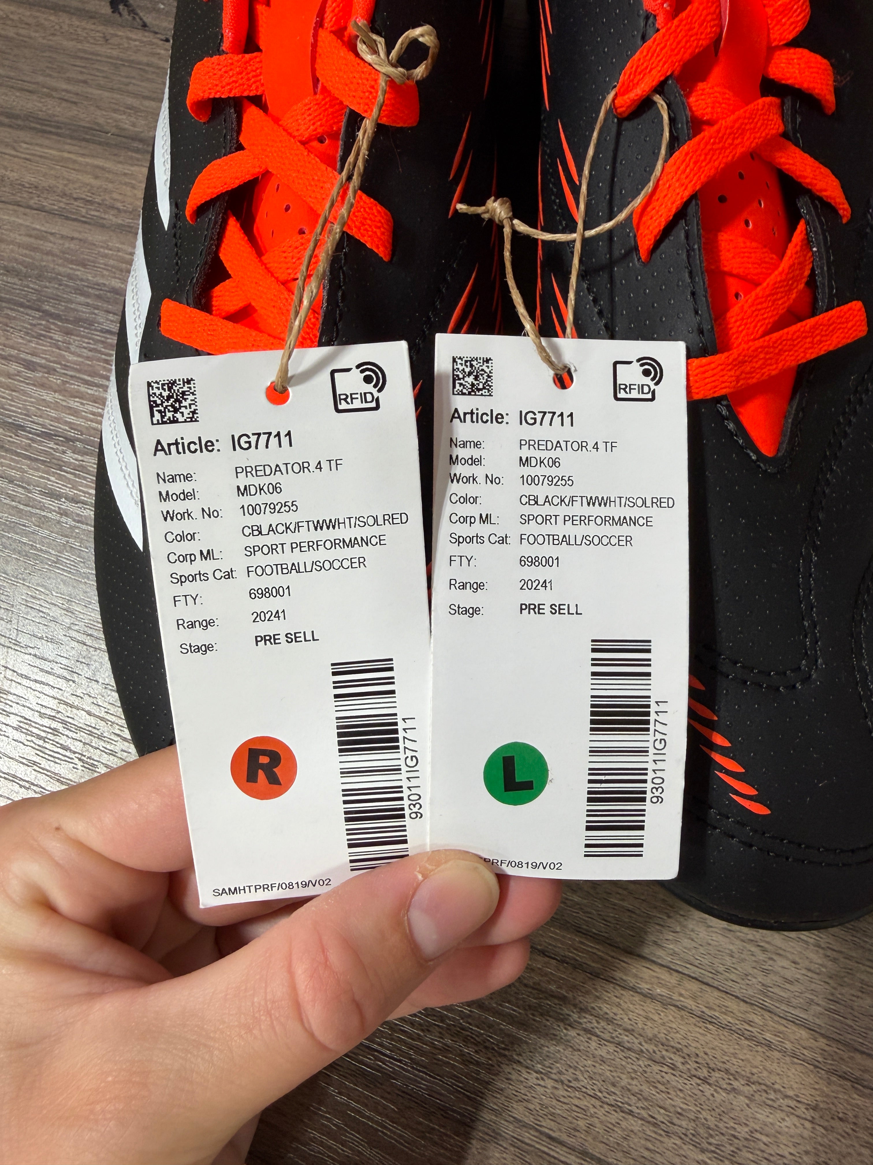 Adidas Predator Club TF Sz 9