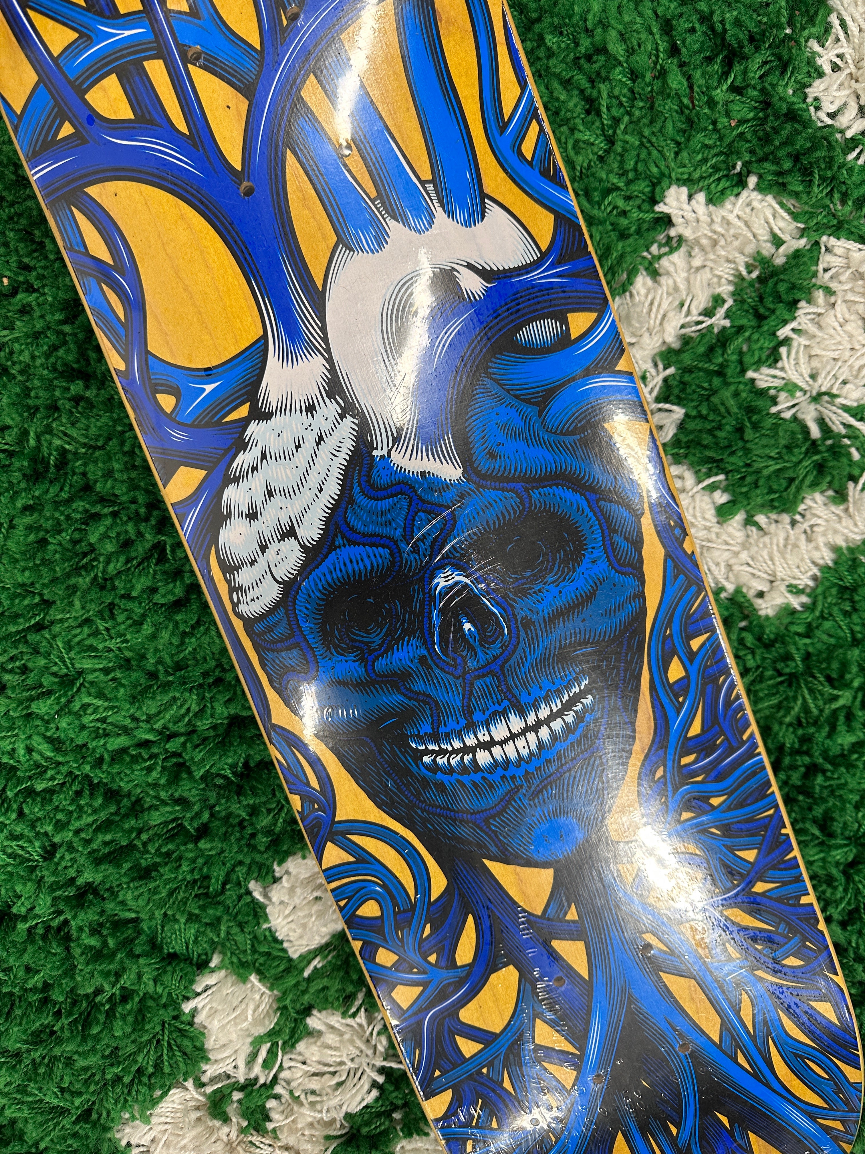 StrangeLove Heart Skull Deck Sz 8.125