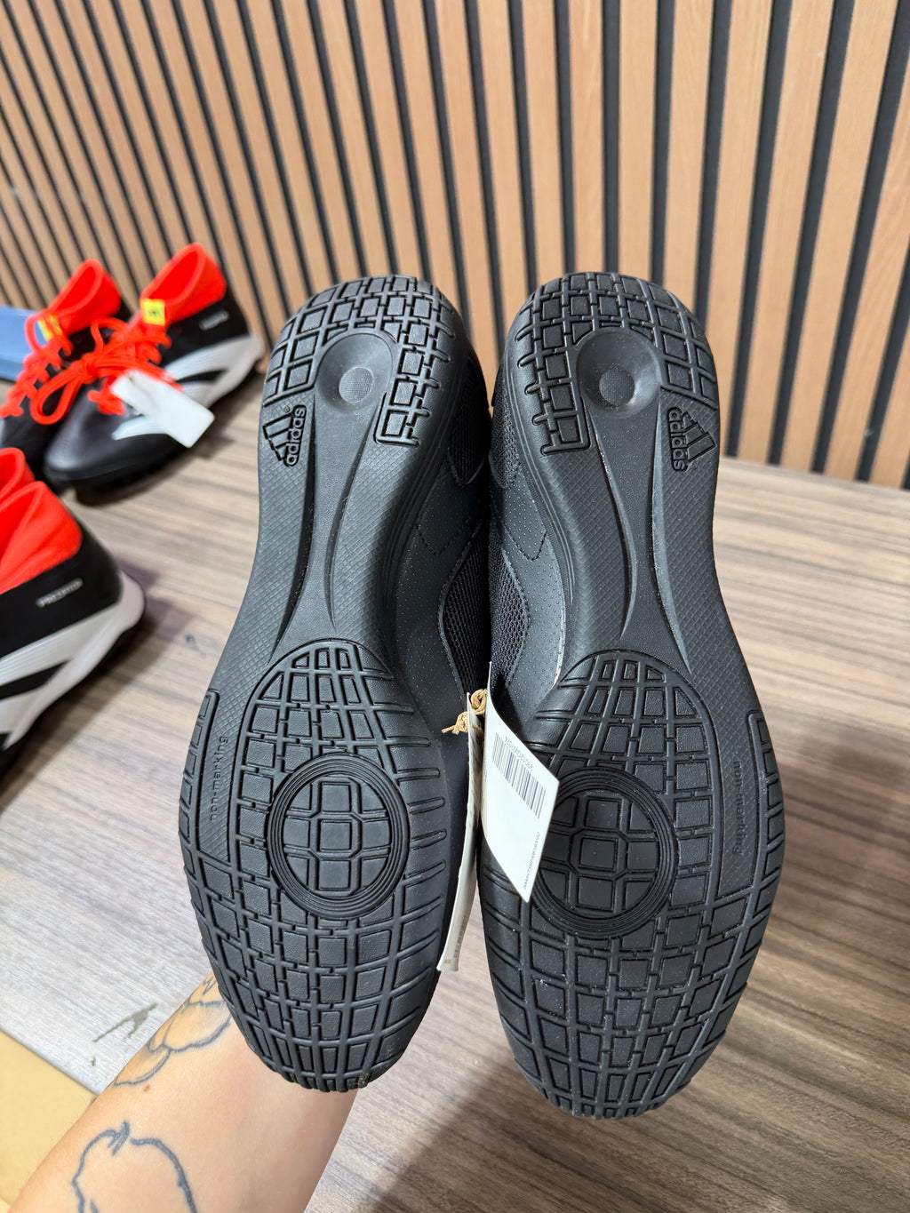 adidas Predator Accuracy .4 IN Sala Sz 9