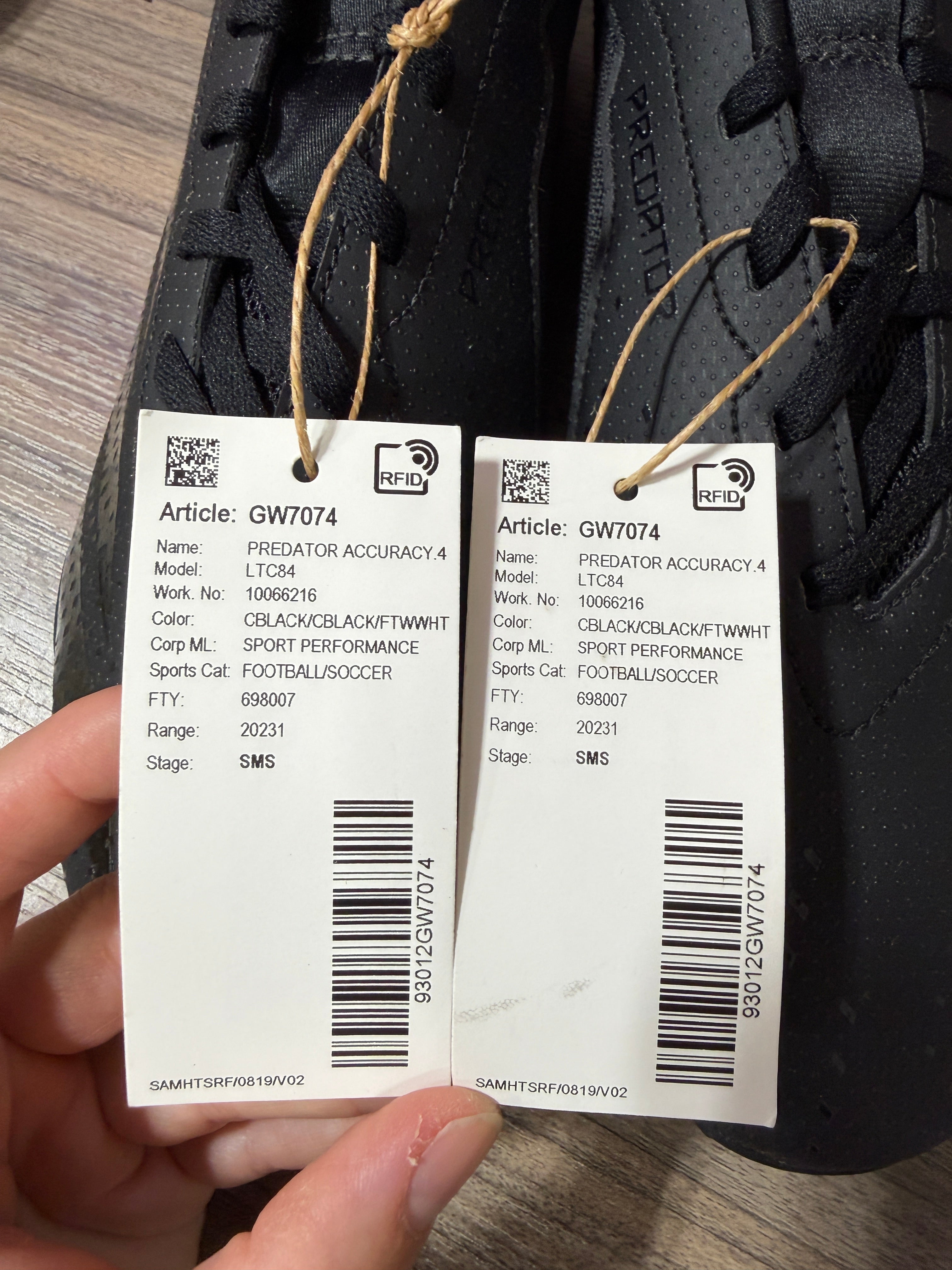adidas Predator Accuracy .4 IN Sala Sz 9
