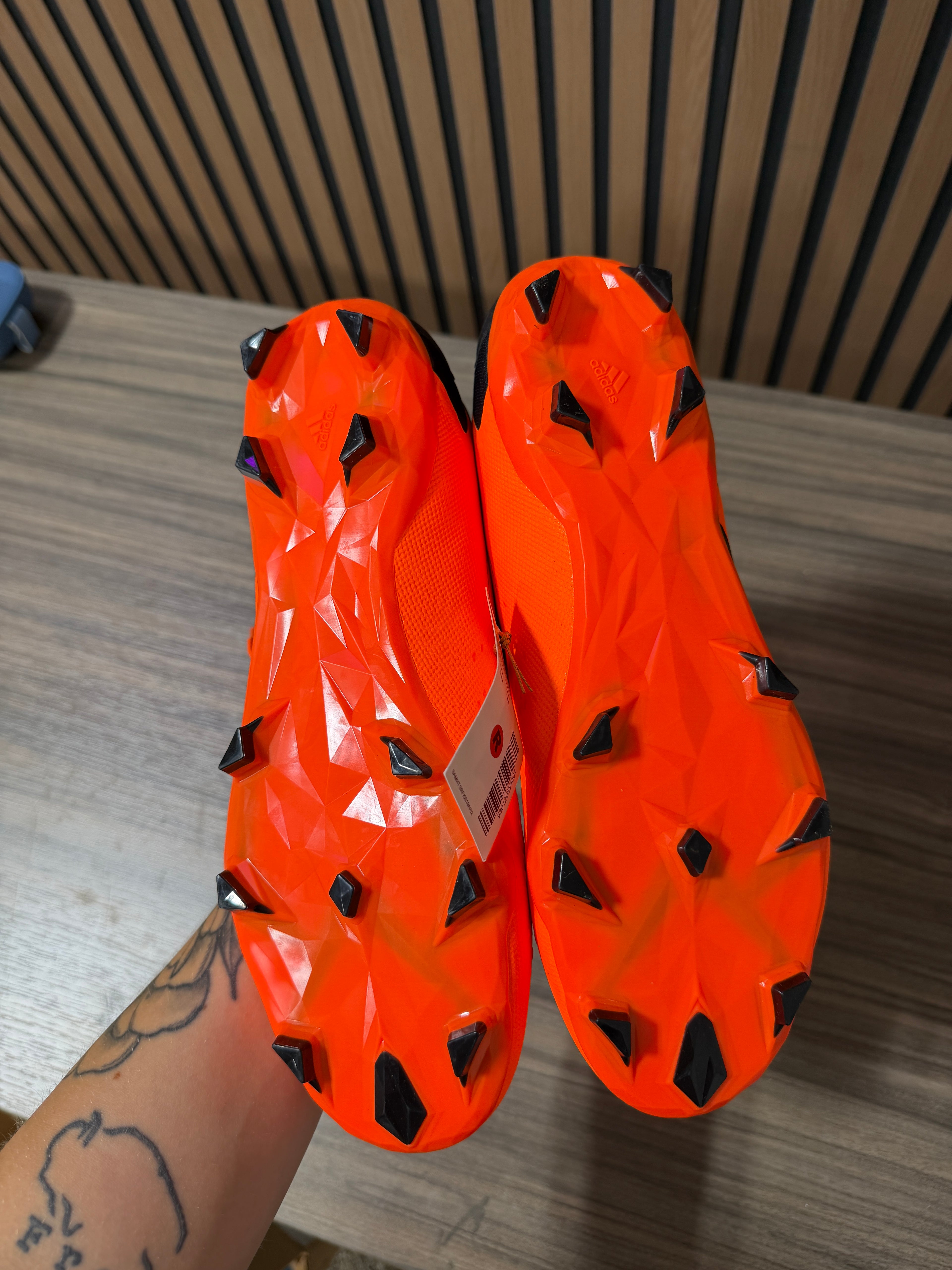 Adidas Predator Accuracy.3 Low Firm Ground soccer cleats Sz 9