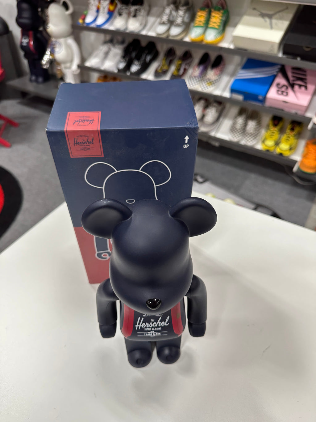 Bearbrick Medicom Herschel Peacoat 400%