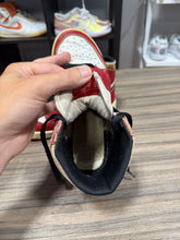 Load image into Gallery viewer, 1985 Jordan 1 Chicago Sz 5.5
