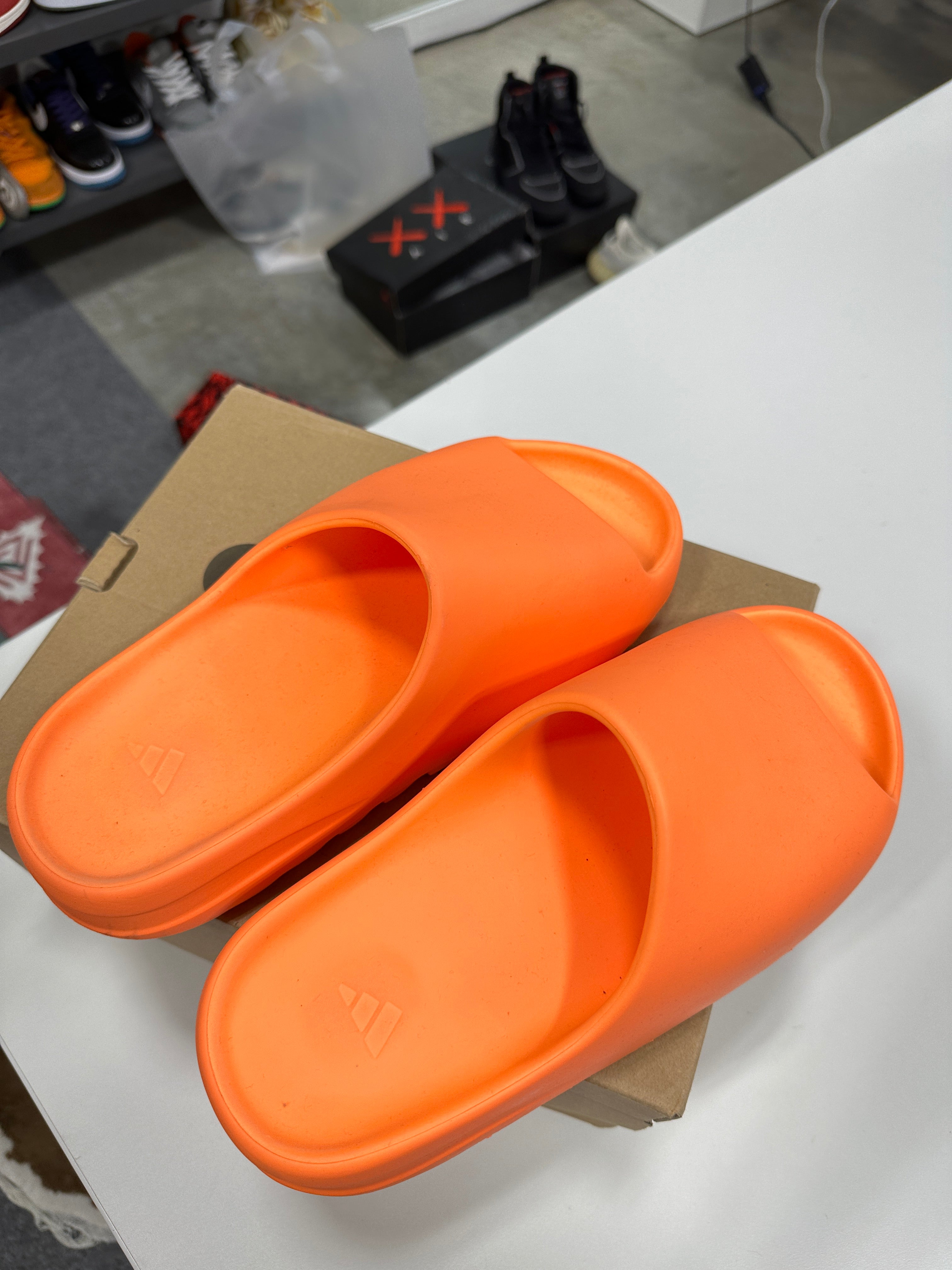 adidas Yeezy Slide Enflame Orange Sz 11