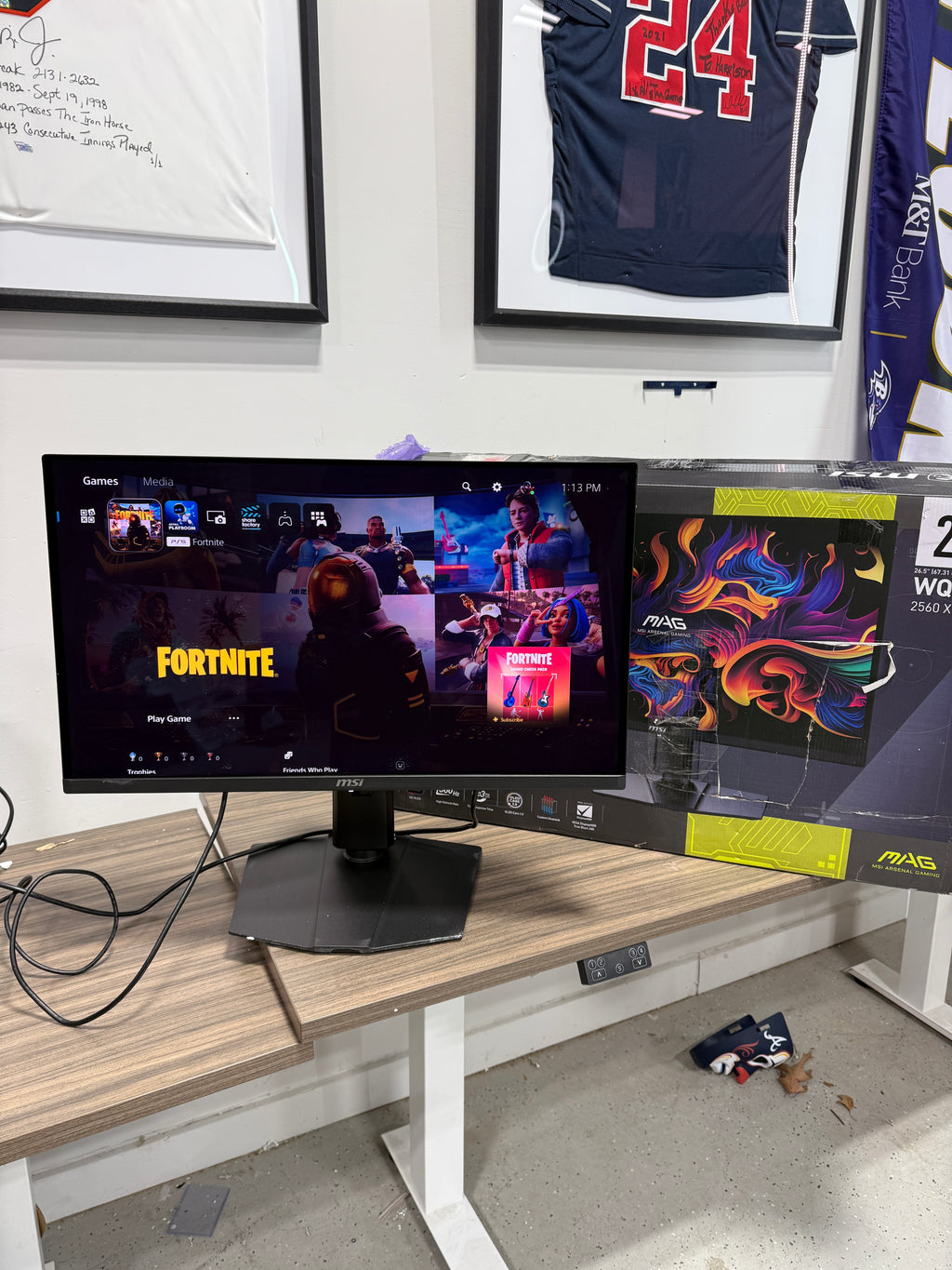 (FLAWED) MSI MAG 271QPX QD-OLED 27" 16:9, QD-OLED Gaming Monitor, 360Hz 0.03ms, 2560 x 1440 READ DESCIPTION