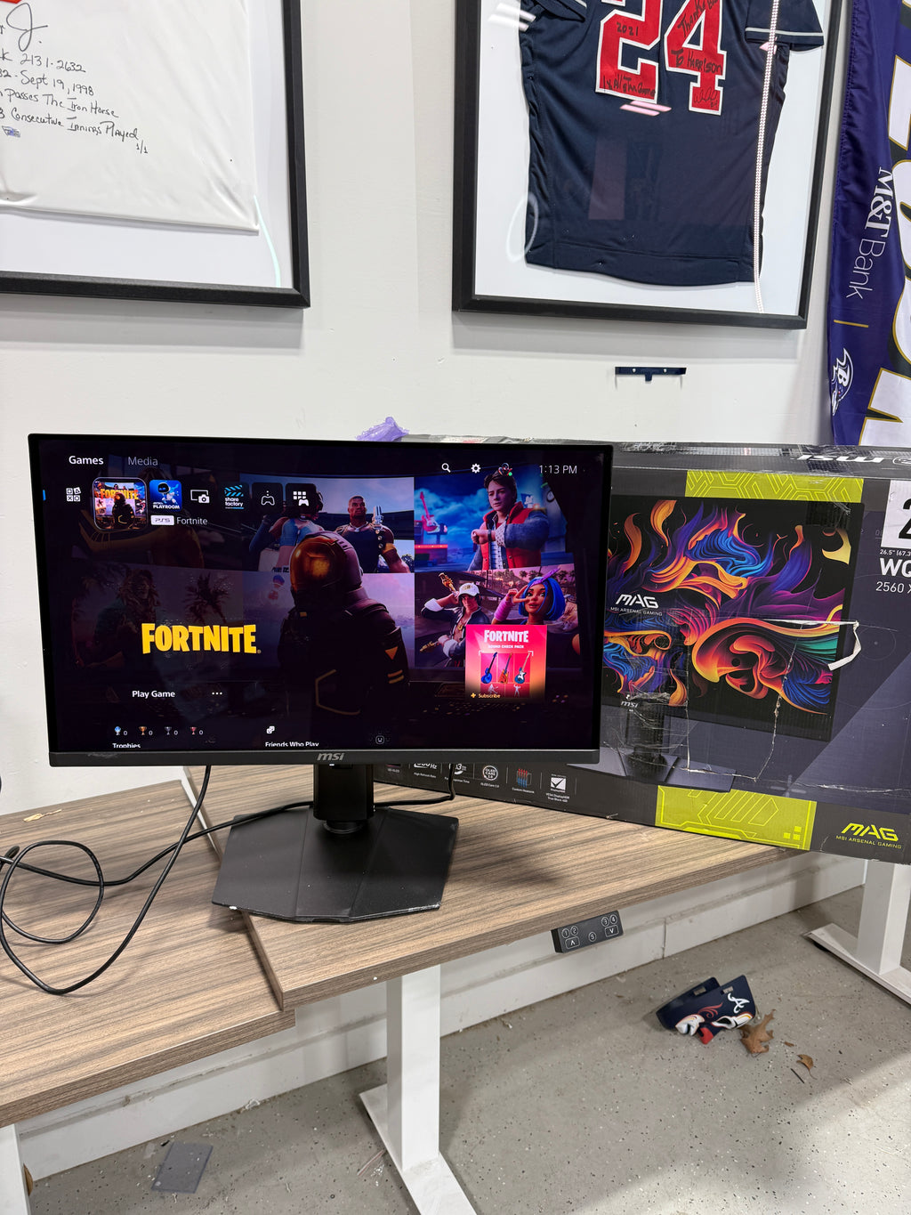 (FLAWED) MSI MAG 271QPX QD-OLED 27" 16:9, QD-OLED Gaming Monitor, 360Hz 0.03ms, 2560 x 1440 READ DESCIPTION