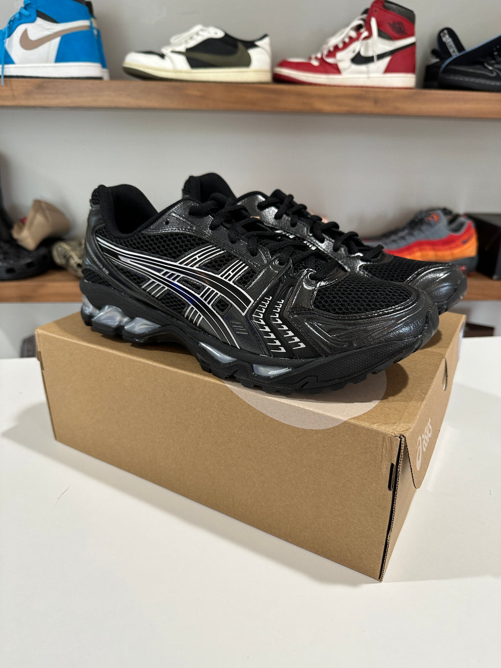 ASICS Gel-Kayano 14 Black Pure Silver Sz 11.5