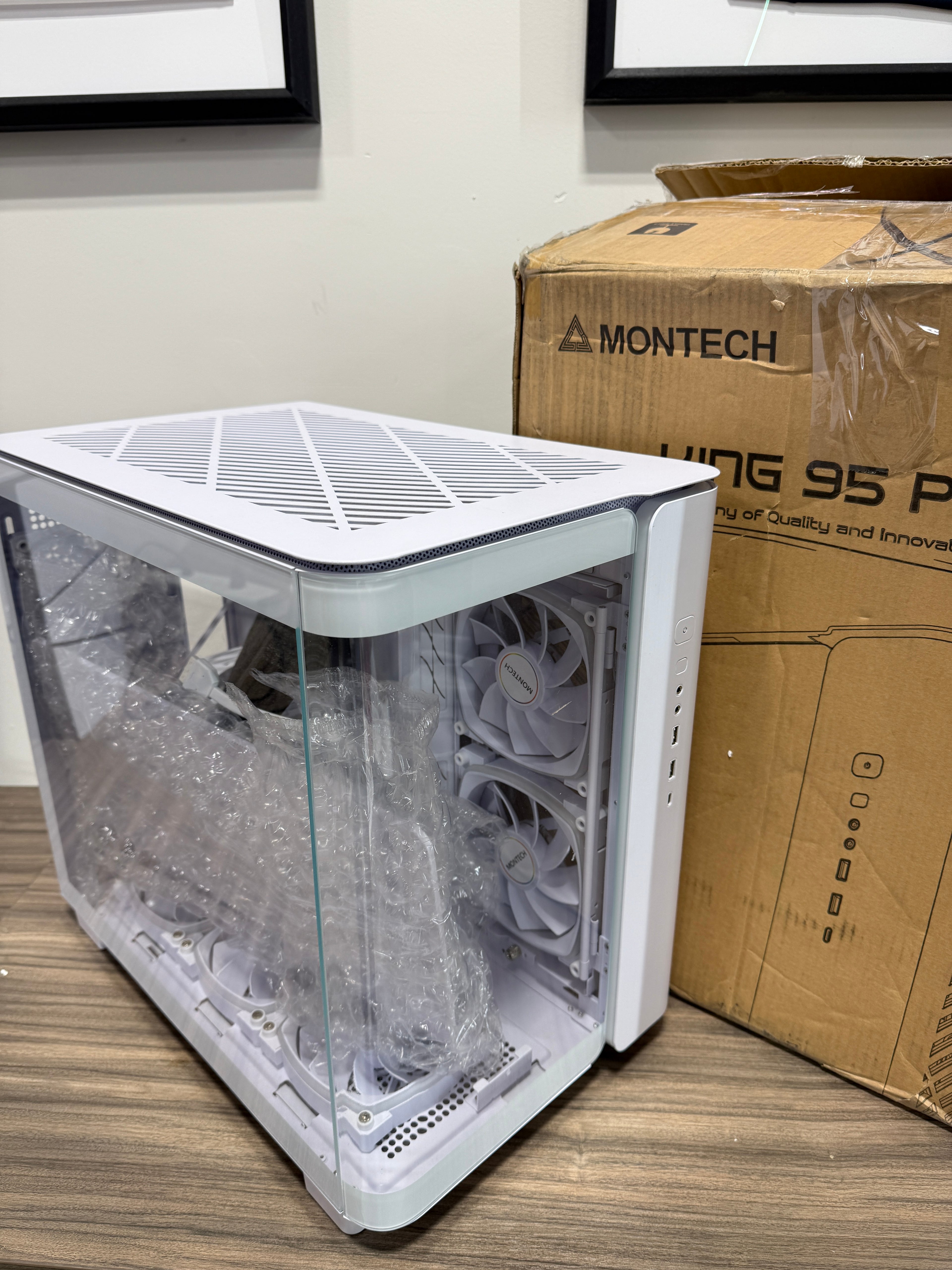 MONTECH, KING 95 PRO Dual-Chamber ATX Mid-Tower PC Gaming Case