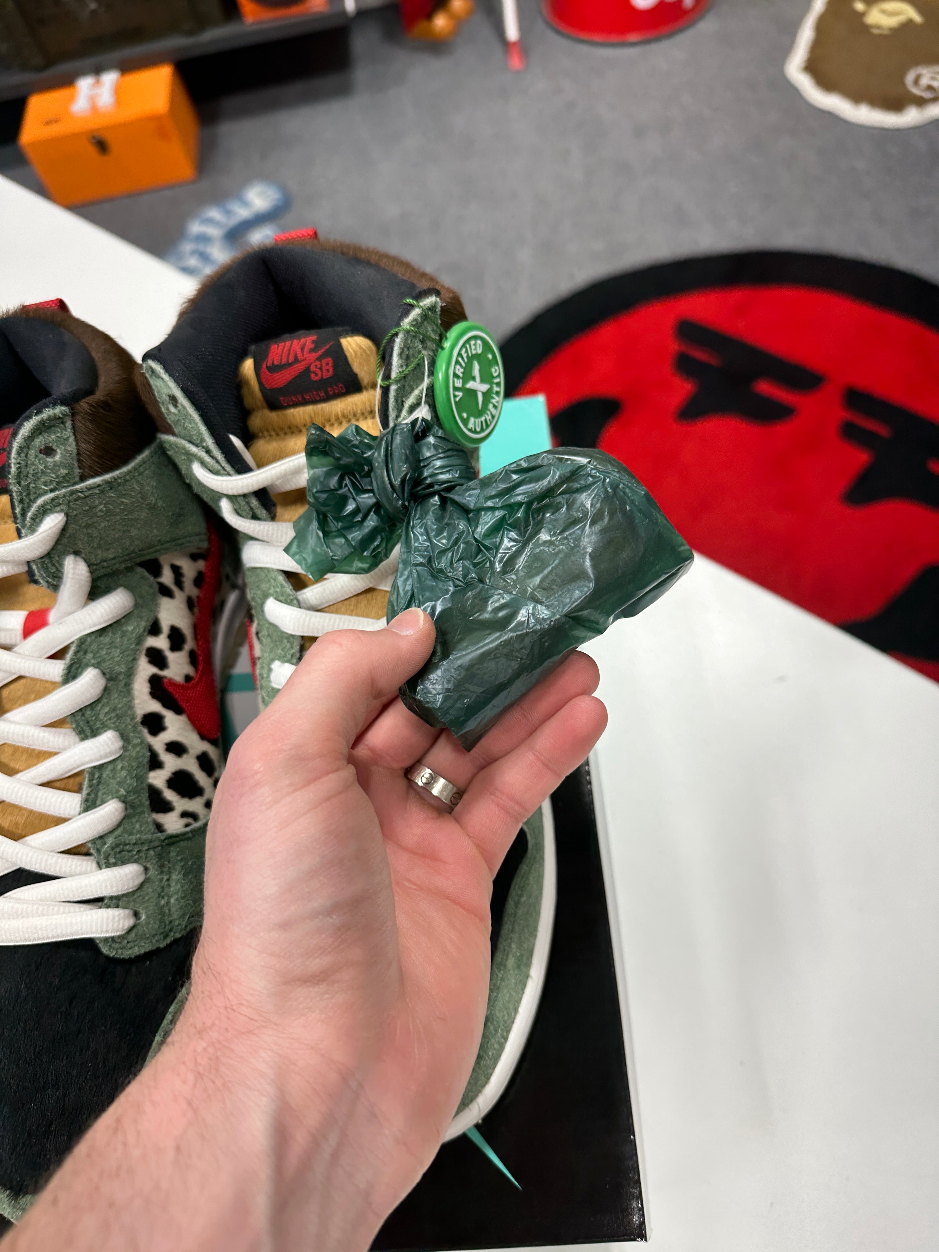 Nike SB Dunk High Dog Walker Sz 12