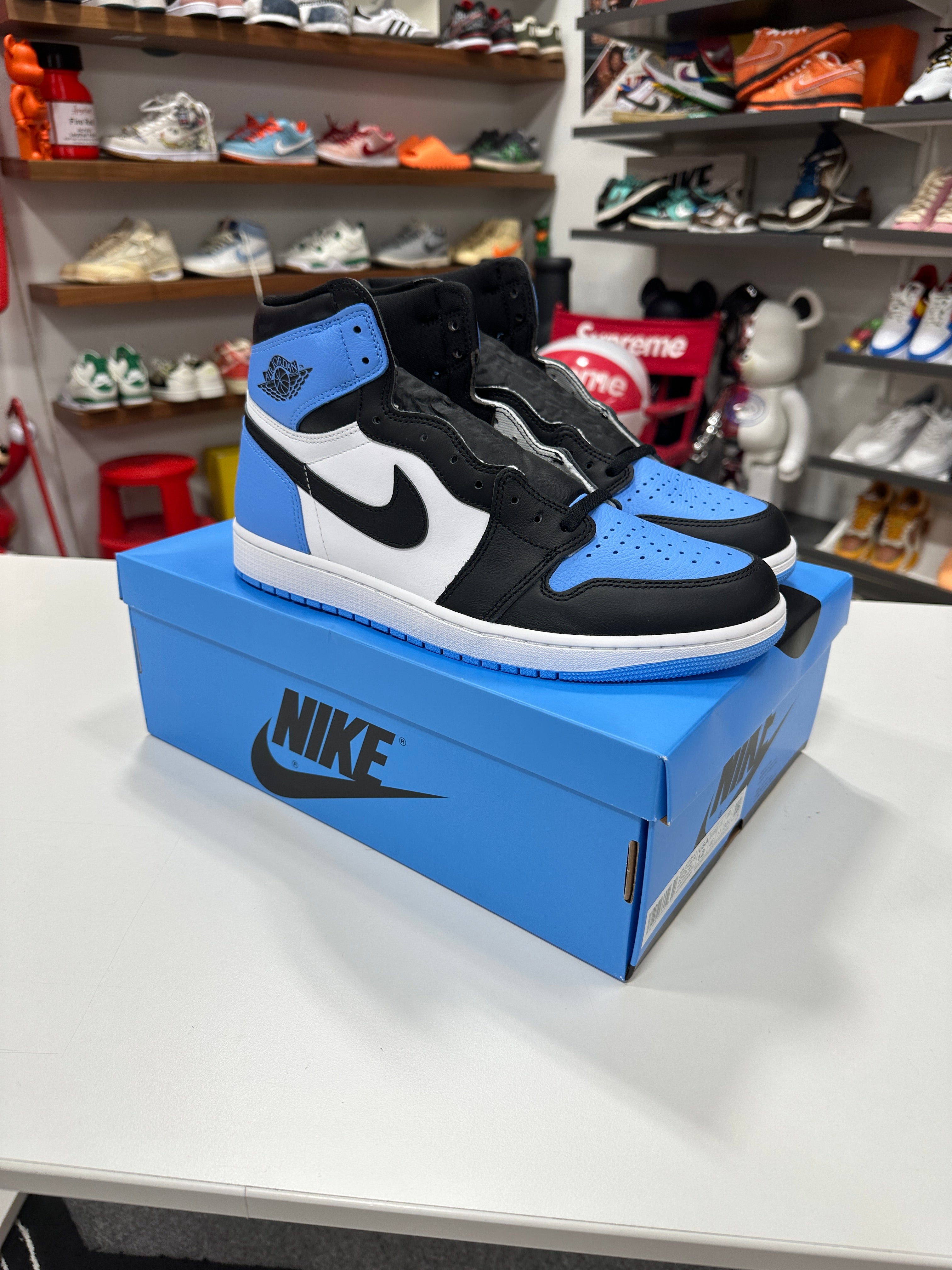 Jordan 1 Retro High OG UNC Toe Sz 12