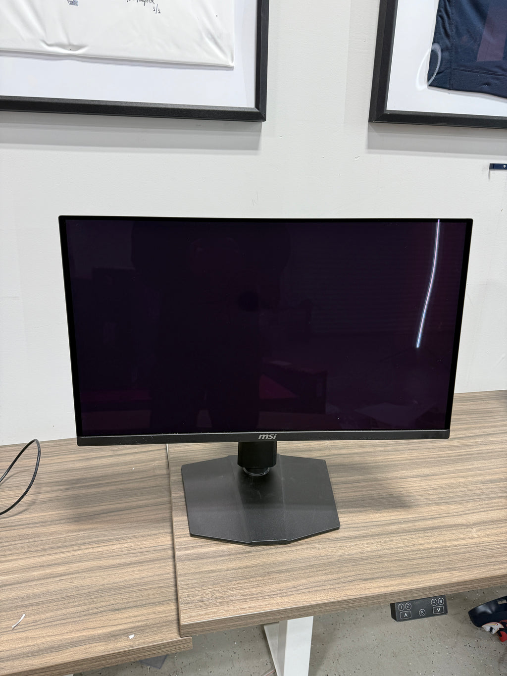 BROKEN MSI MAG 271QPX QD-OLED 27" 16:9, QD-OLED Gaming Monitor, 360Hz 0.03ms, 2560 x 1440 (WQHD), Height Adjustable Arm