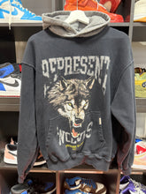Load image into Gallery viewer, Represent Wolf Hoodie Sz M

