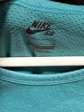 Load image into Gallery viewer, Vintage Nike SB T-Shirt Teal Sz M
