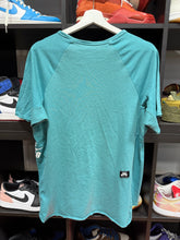 Load image into Gallery viewer, Vintage Nike SB T-Shirt Teal Sz M
