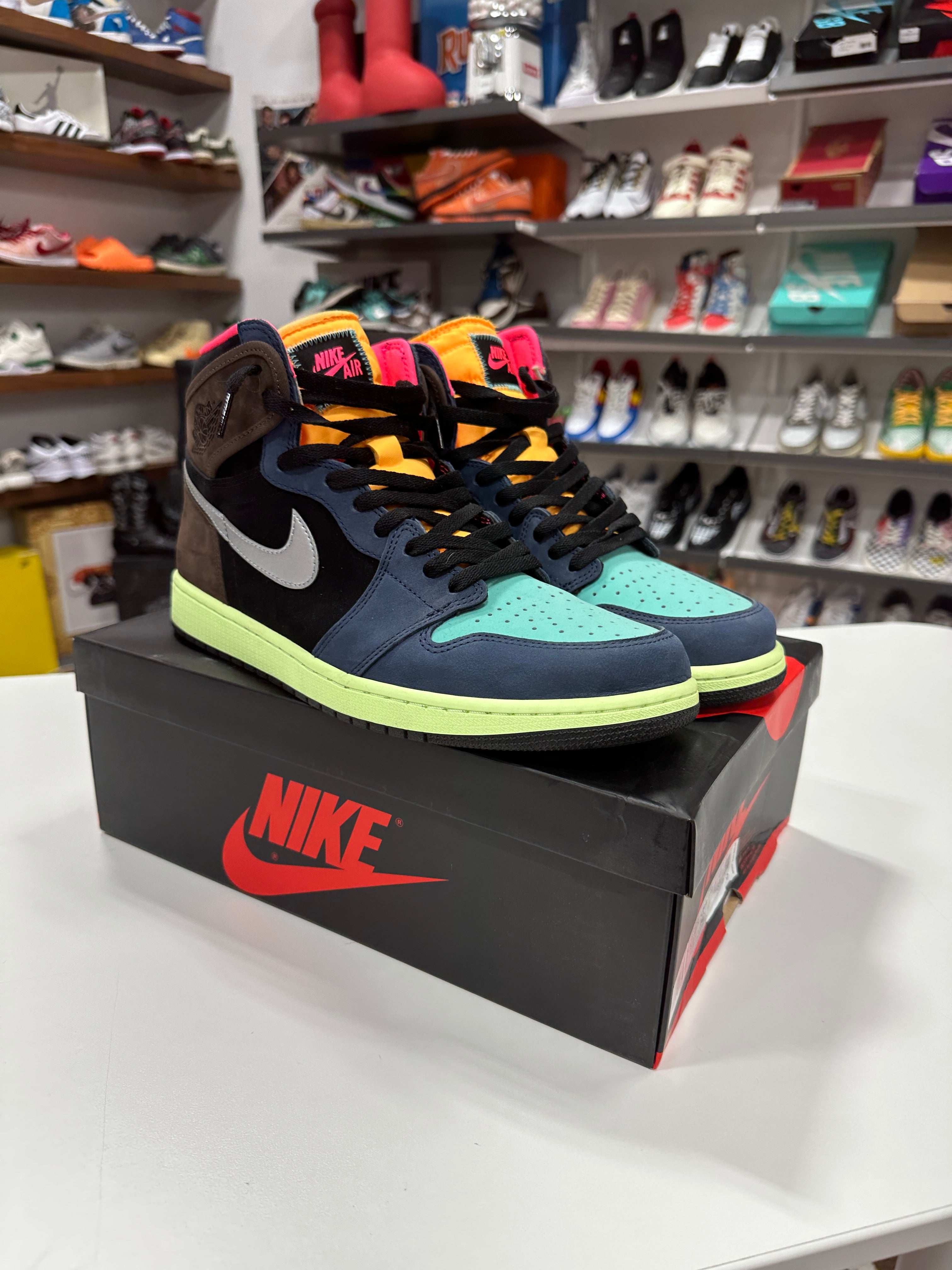Jordan 1 Retro High Tokyo Bio Hack Sz 12