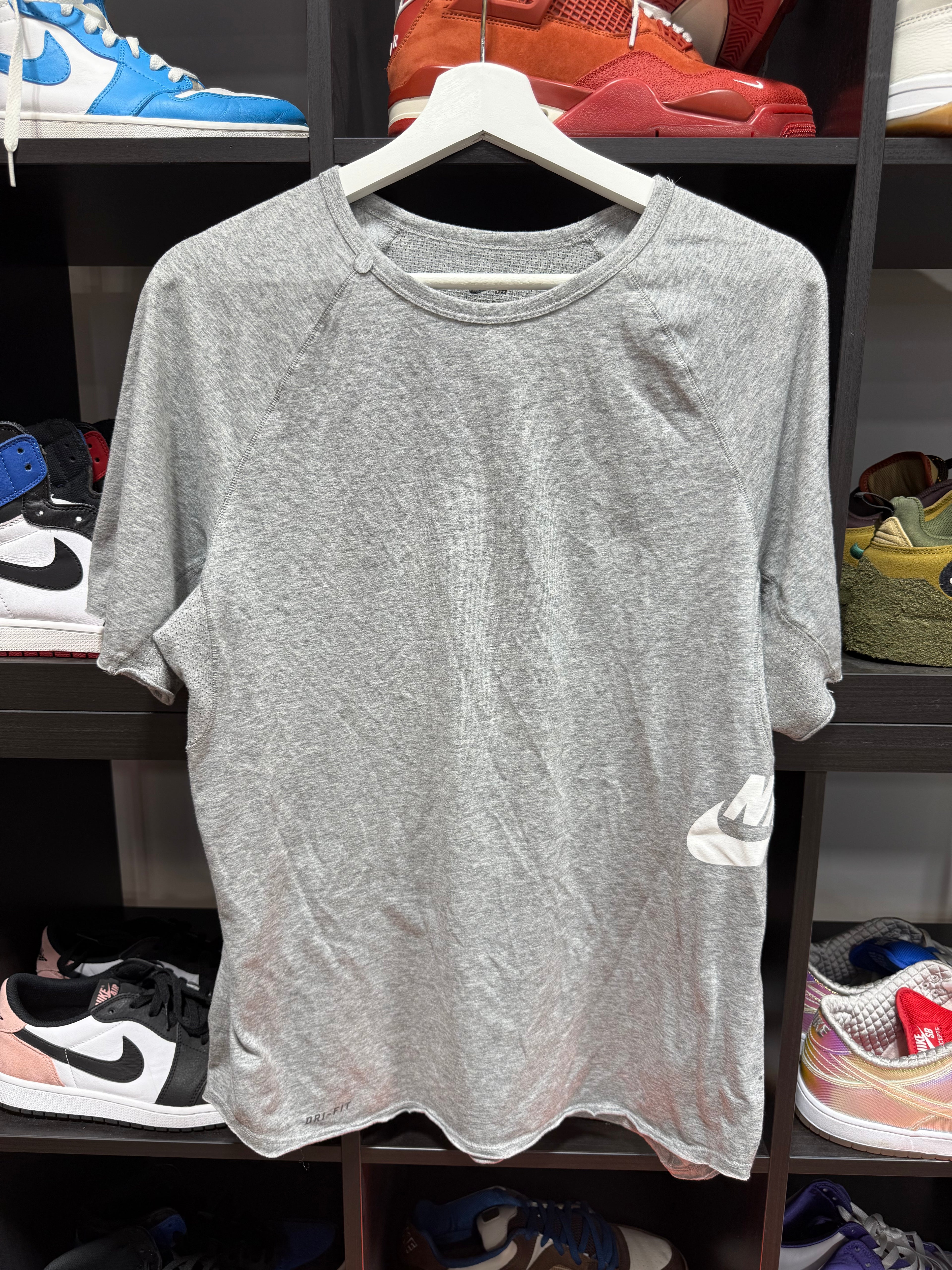 Vintage Nike SB T-Shirt Grey Sz M