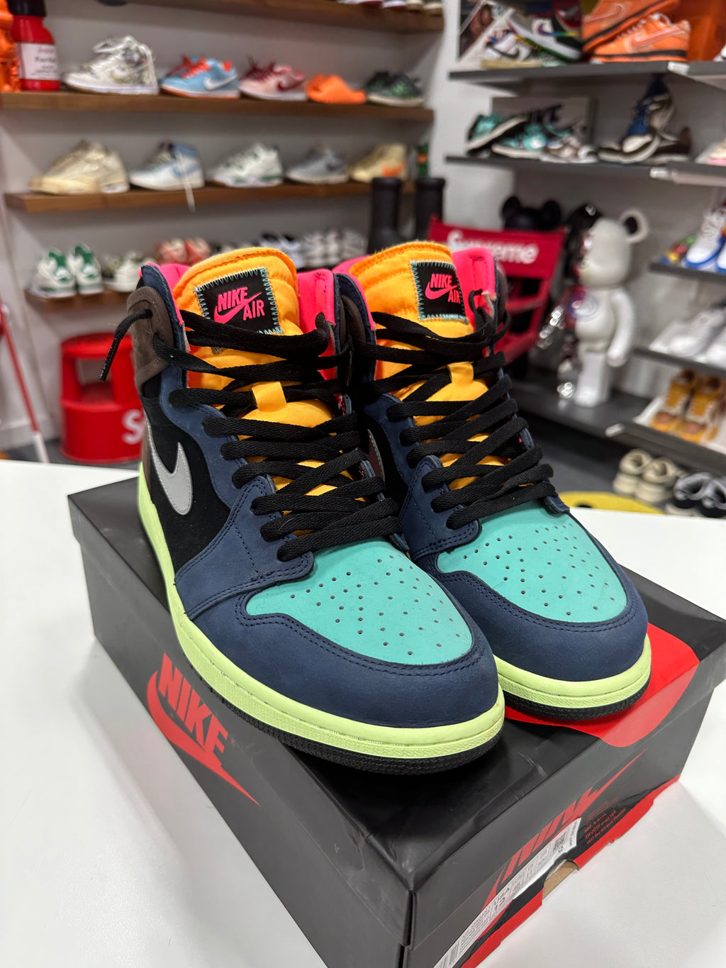 Jordan 1 Retro High Tokyo Bio Hack Sz 12