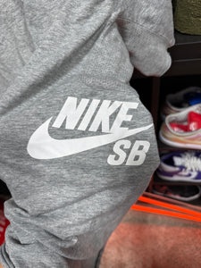 Vintage Nike SB T-Shirt Grey Sz M