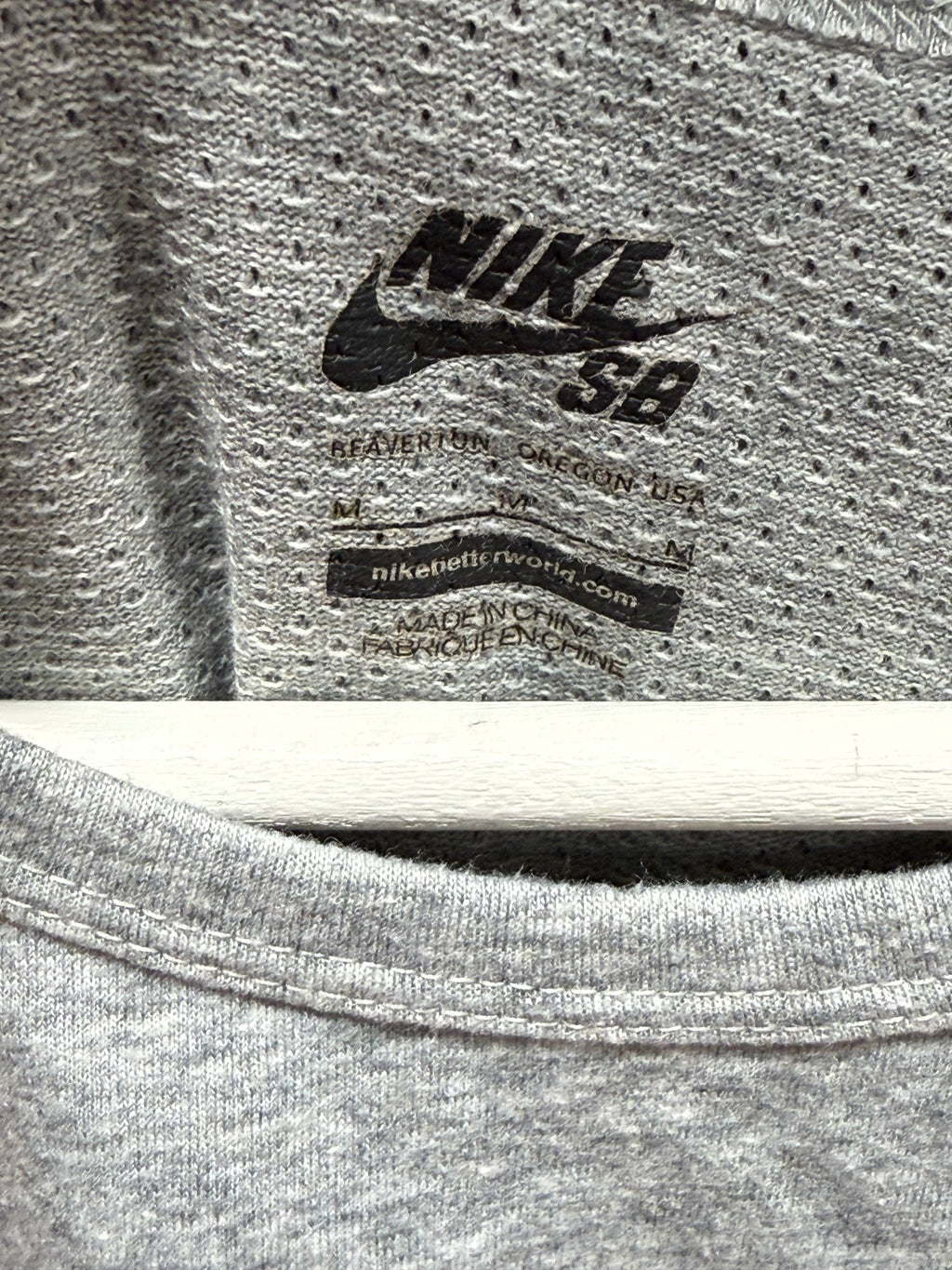 Vintage Nike SB T-Shirt Grey Sz M
