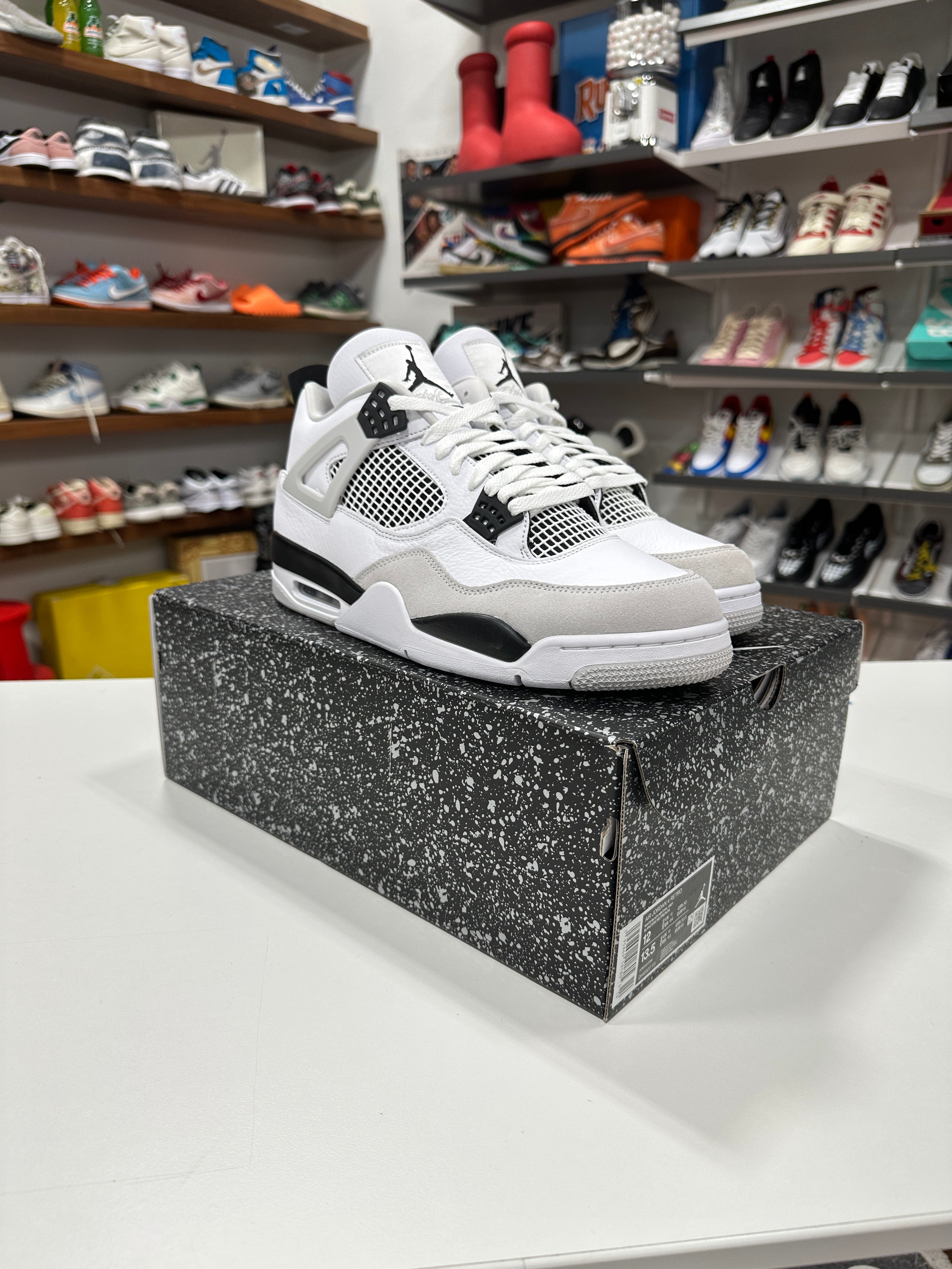 Jordan 4 Retro Military Black Sz 12