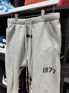 Essentials 1977 Sweat Pants Sz M