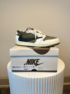 Jordan 1 Retro Low OG SP Travis Scott Medium Olive Sz 10.5