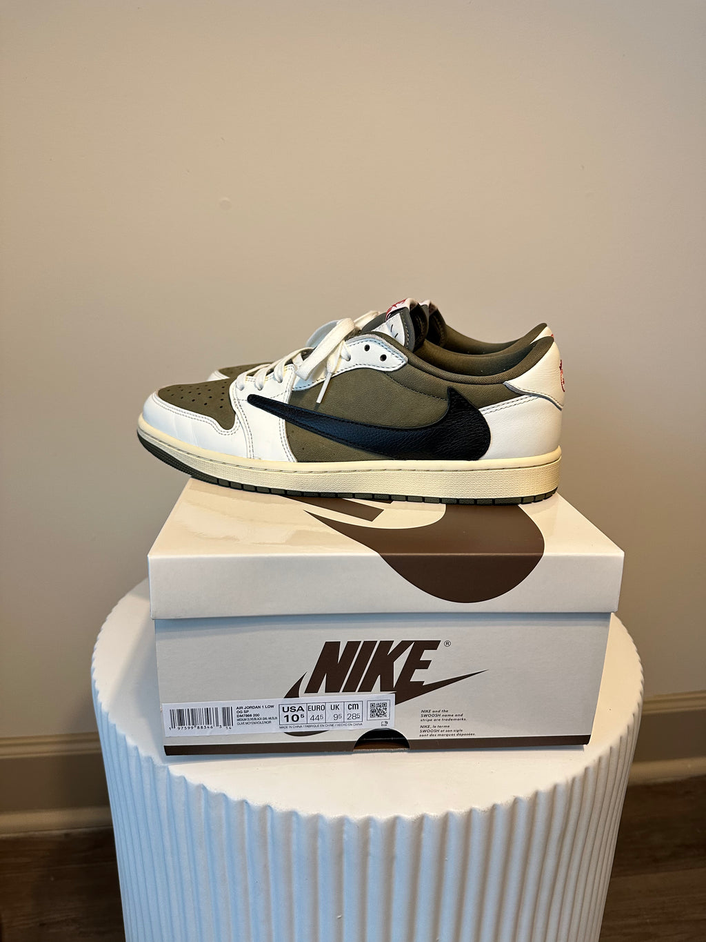 Jordan 1 Retro Low OG SP Travis Scott Medium Olive Sz 10.5