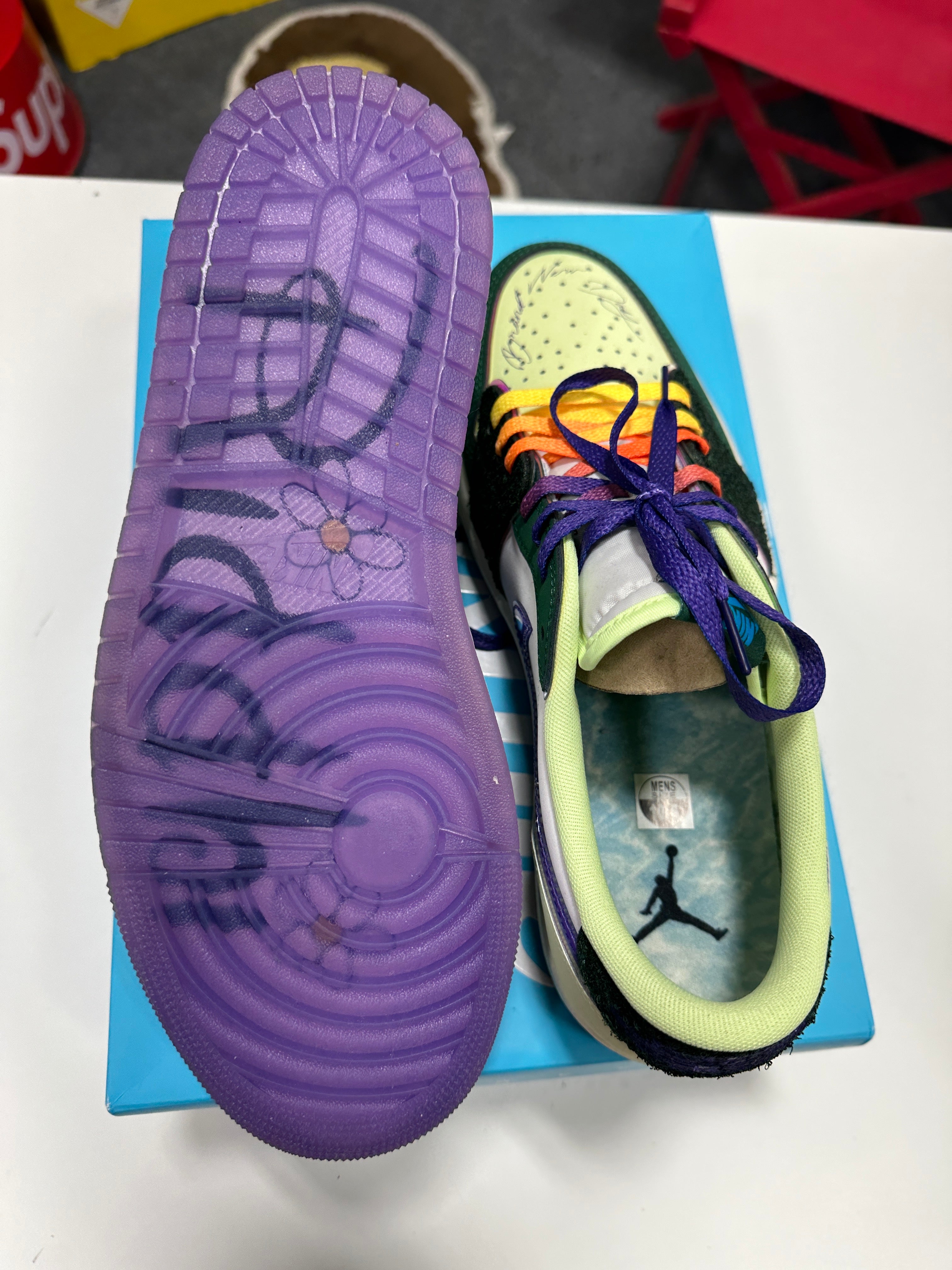 Jordan 1 Low Doernbecher Sz 10.5