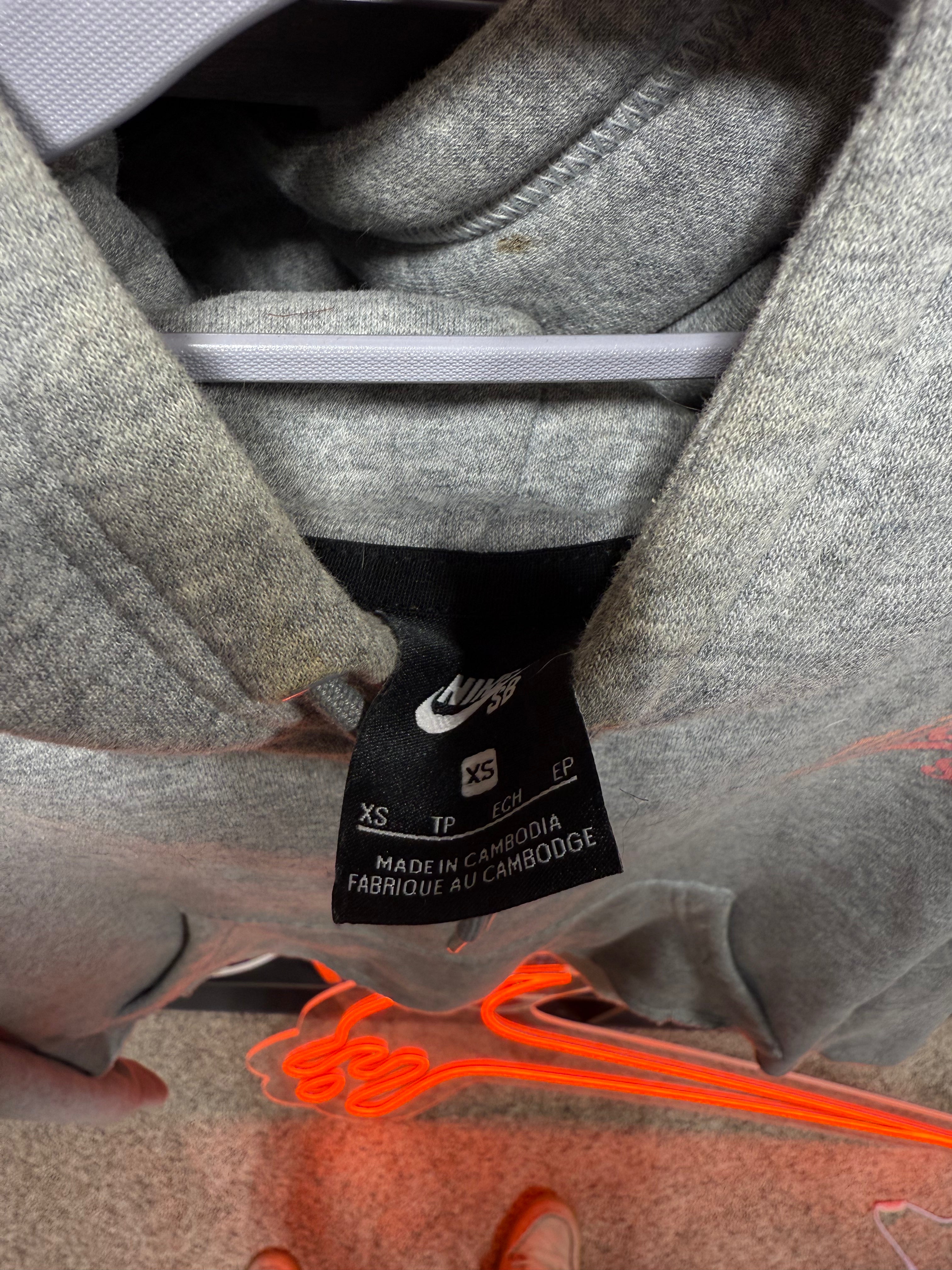 Nike SB Hoodie Dog Print Sz XS Read Description