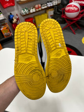 Load image into Gallery viewer, Jordan 1 Mid Yellow Toe Black Sz 12 NO BOX
