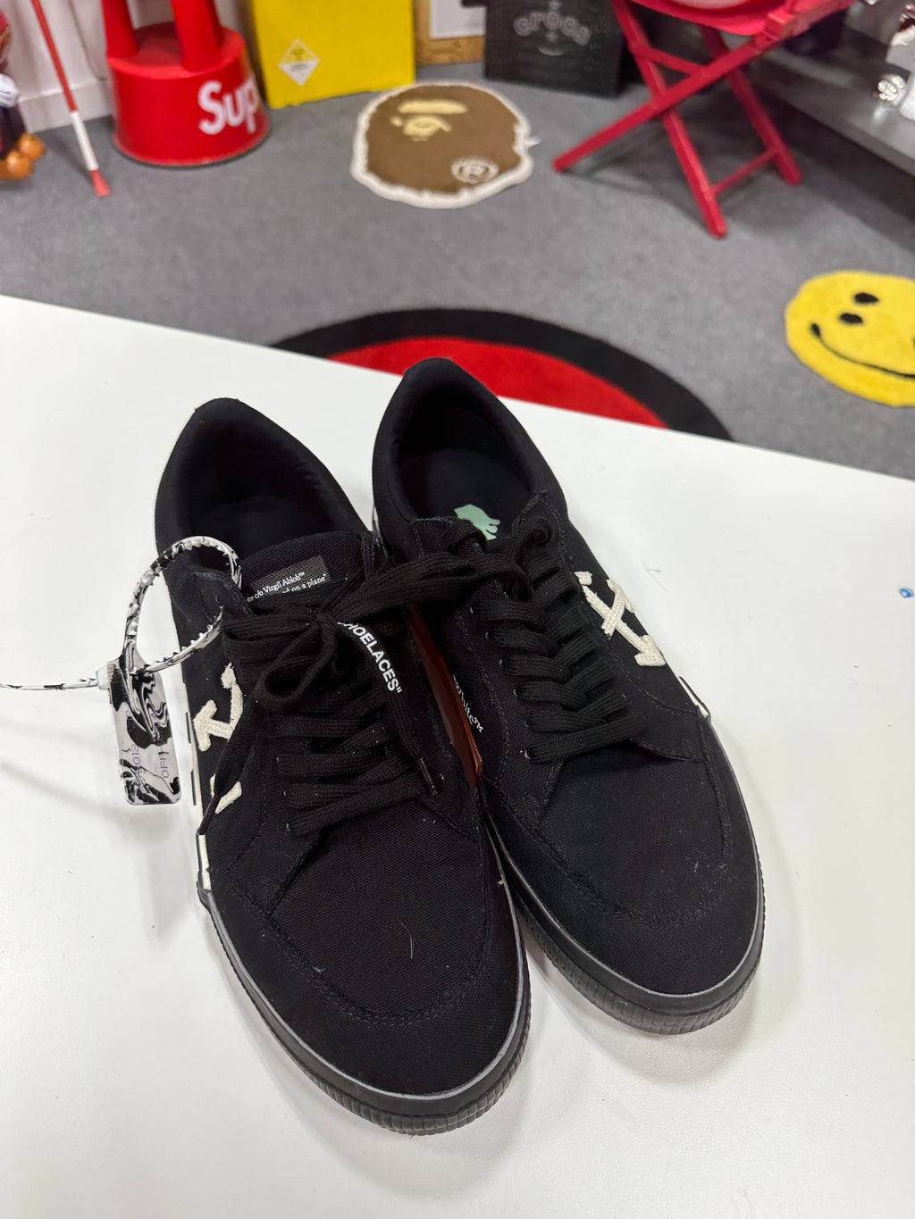 OFF-WHITE Vulc Low Black White Arrow Sz 12 (45) NO BOX