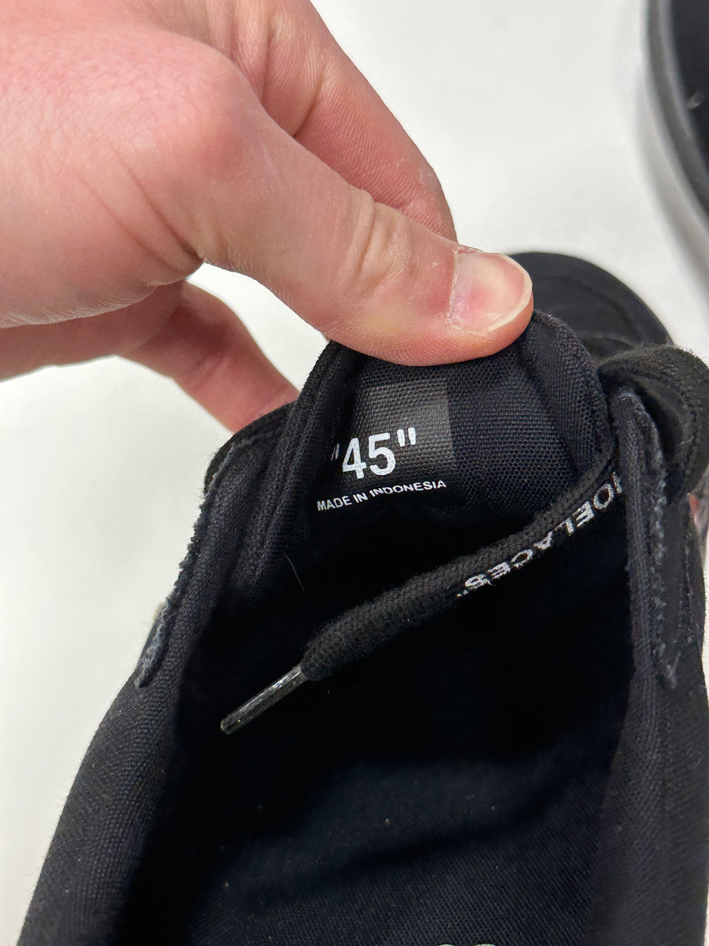 OFF-WHITE Vulc Low Black White Arrow Sz 12 (45) NO BOX