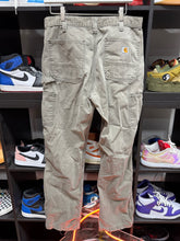 Load image into Gallery viewer, Vintage Carhartt Pants Grey Read Description
