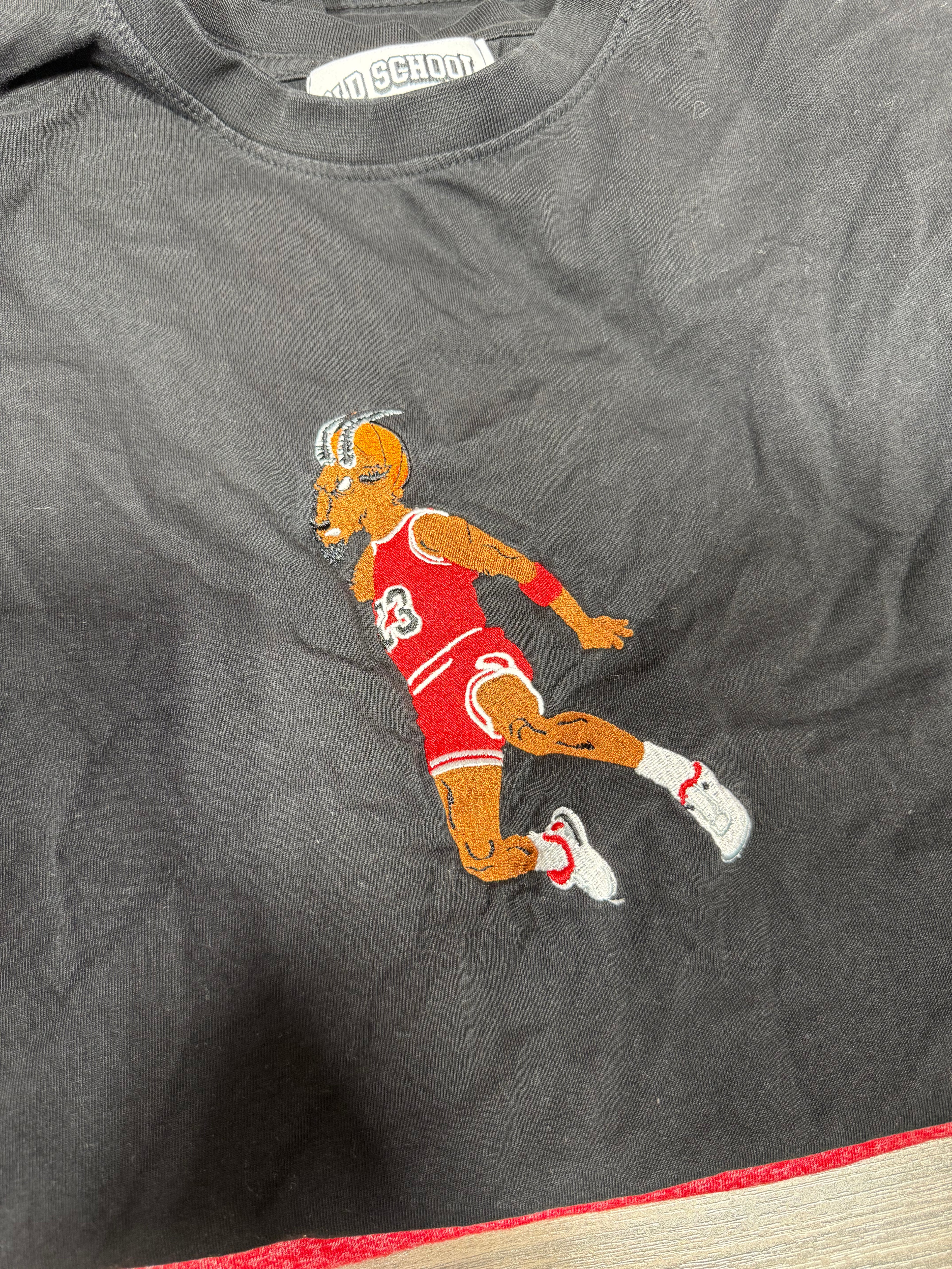 Old School Rookie Embroidered T-Shirt Goat Black Sz XL