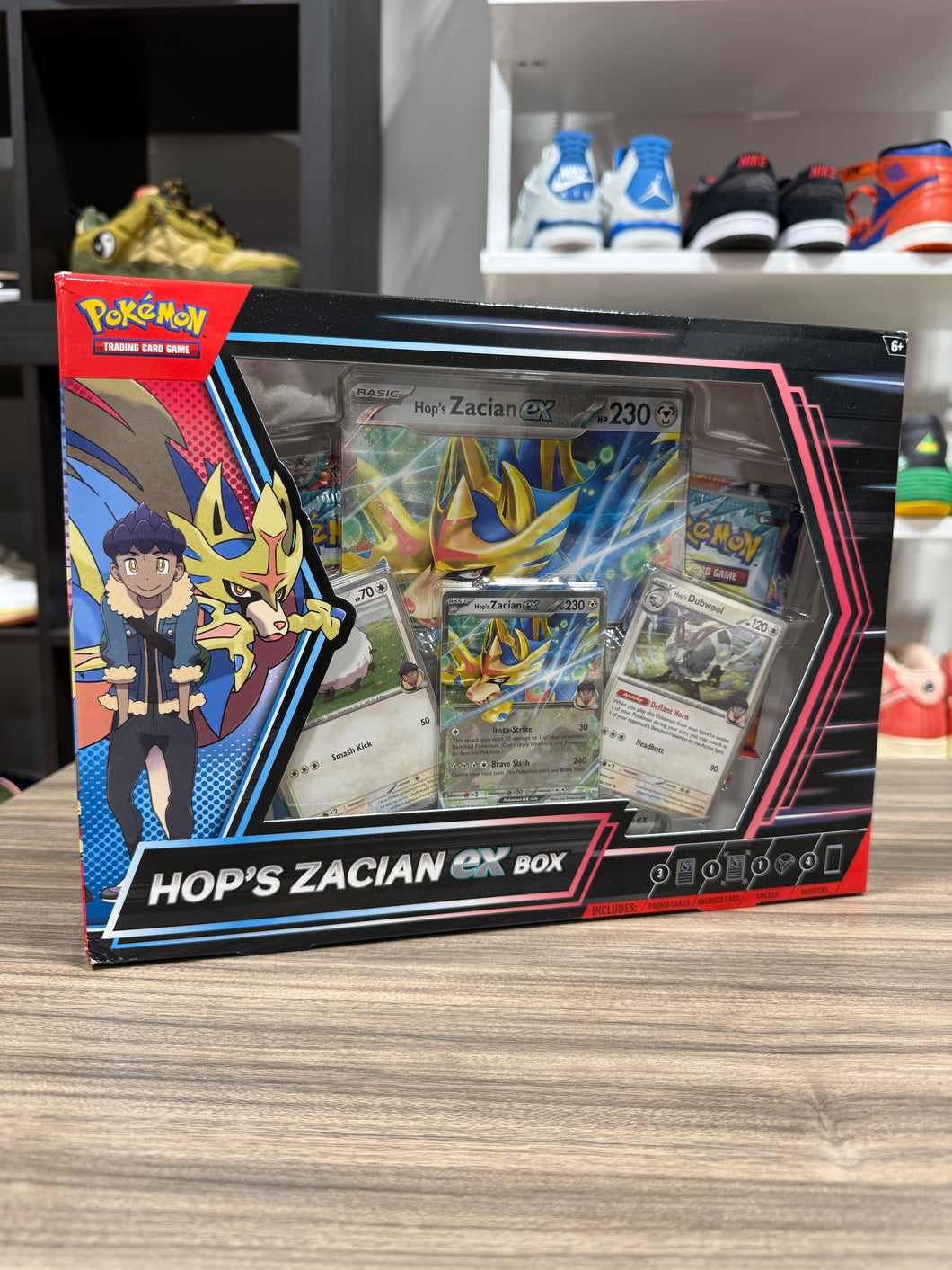 Pokemon Hop's Zacian ex Box