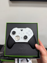 Load image into Gallery viewer, Xbox Elite Wireless Controller Series 2 - Core (White) FOR XBOX SERIES X|S ONE
