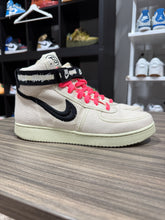Load image into Gallery viewer, Nike x Stussy Air Force Sz 8 No Box
