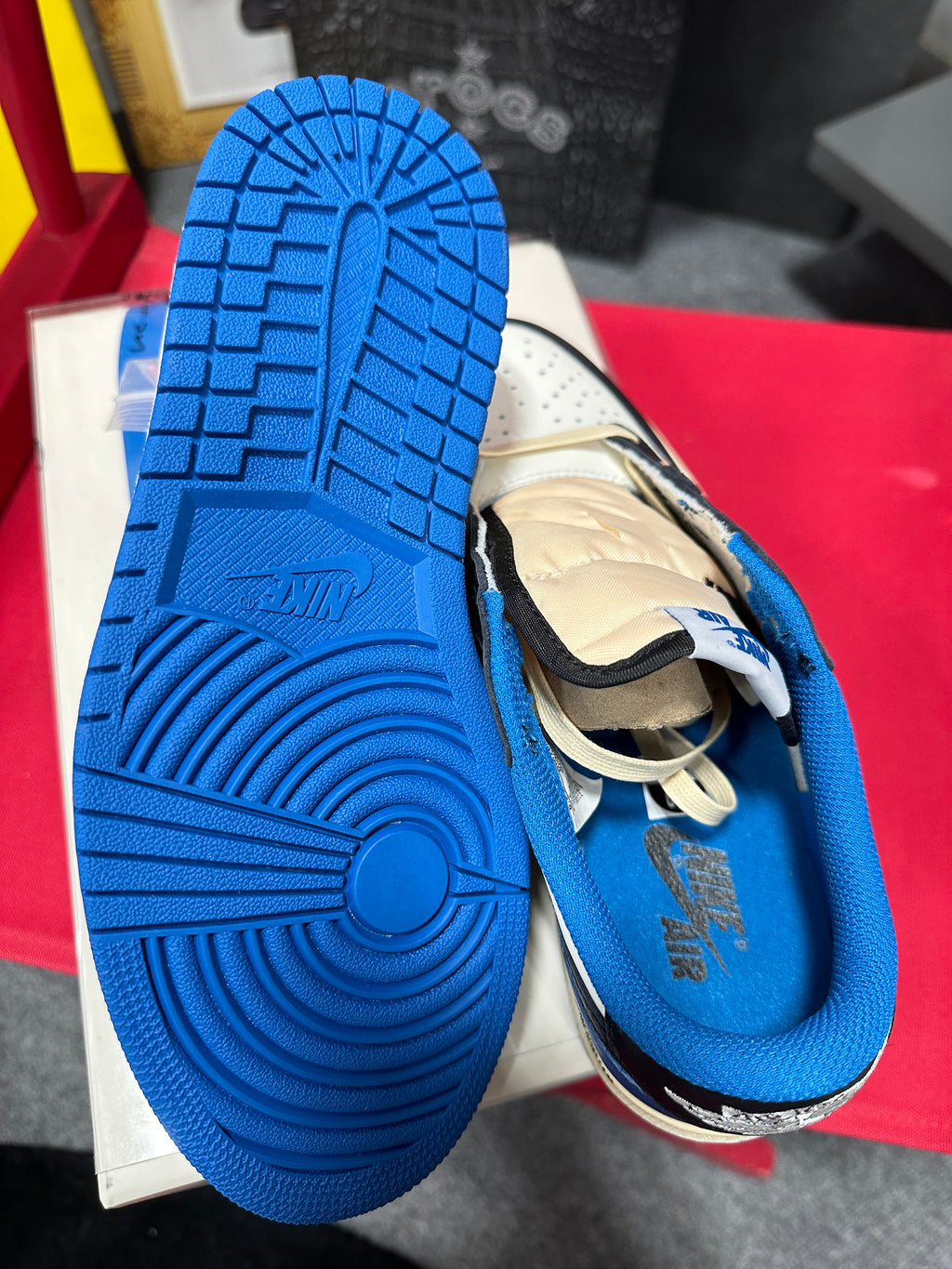 Travis Scott Fragment Jordan 1 Sz 6.5M 8W