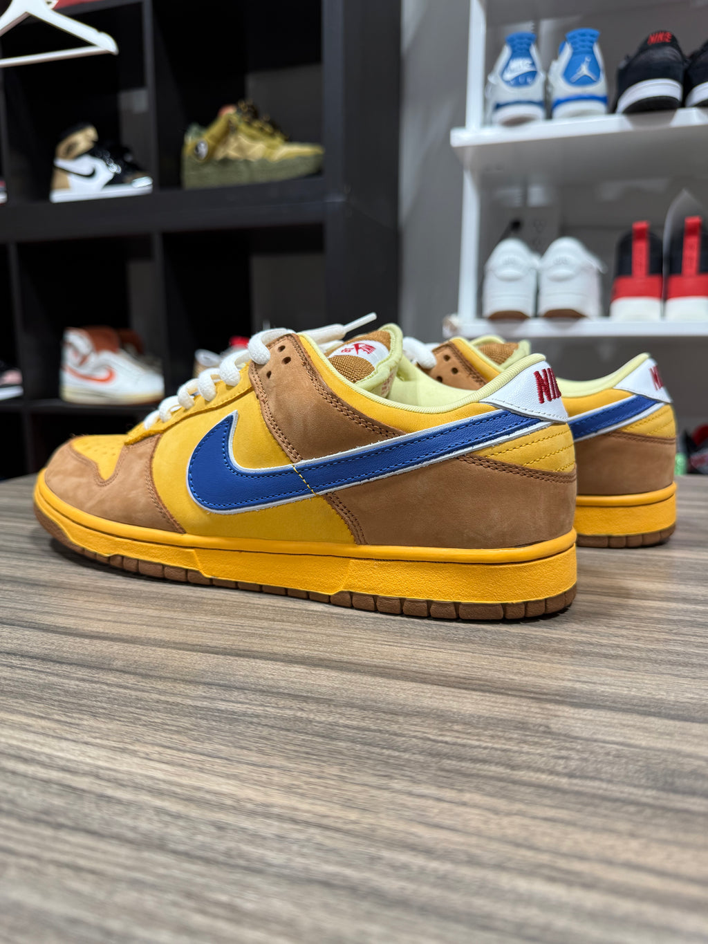 Nike SB Dunk Low New Castle Sz 11.5 No Box