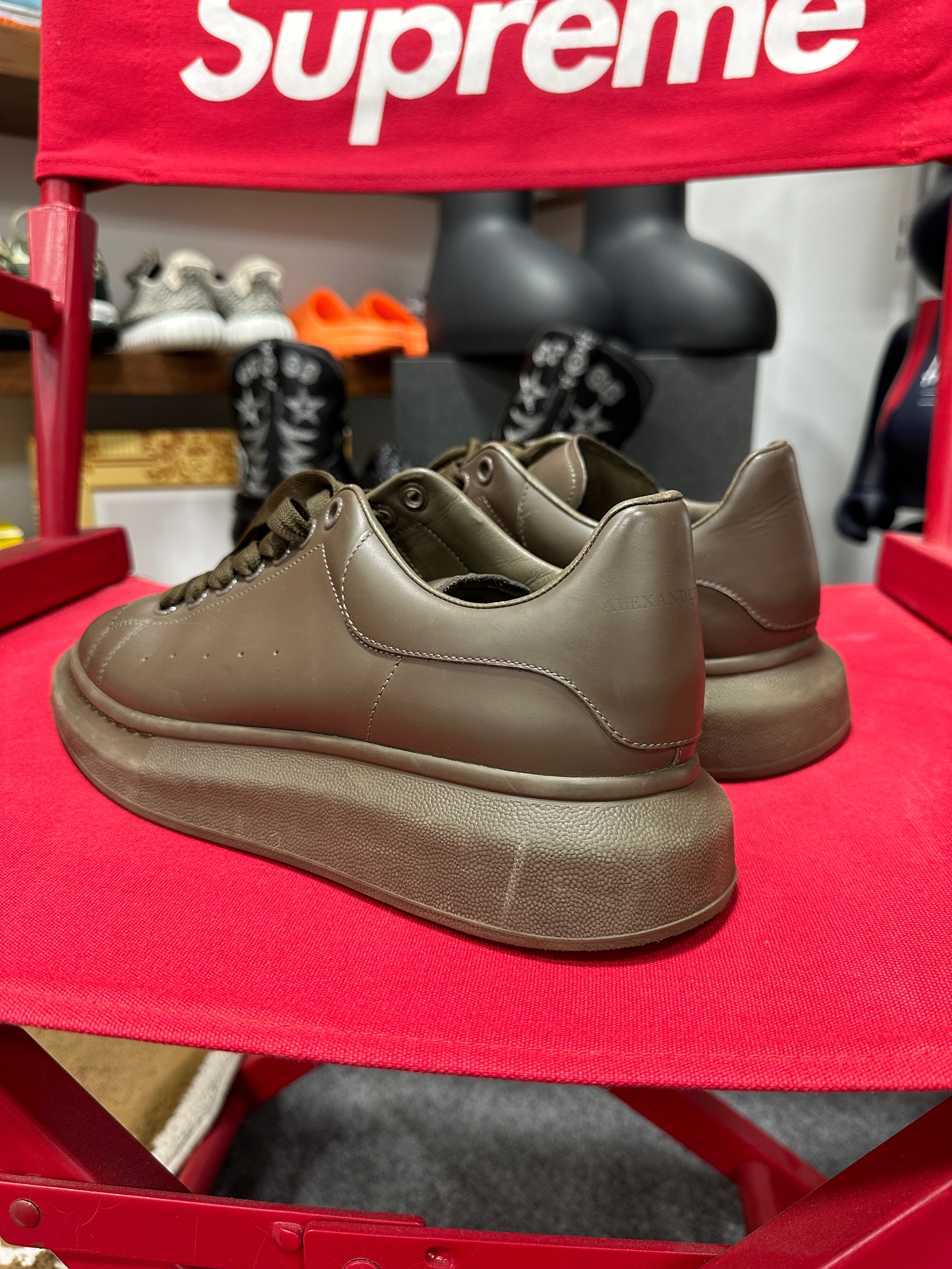 Alexander McQueen Bron Sneakers Sz 8.5