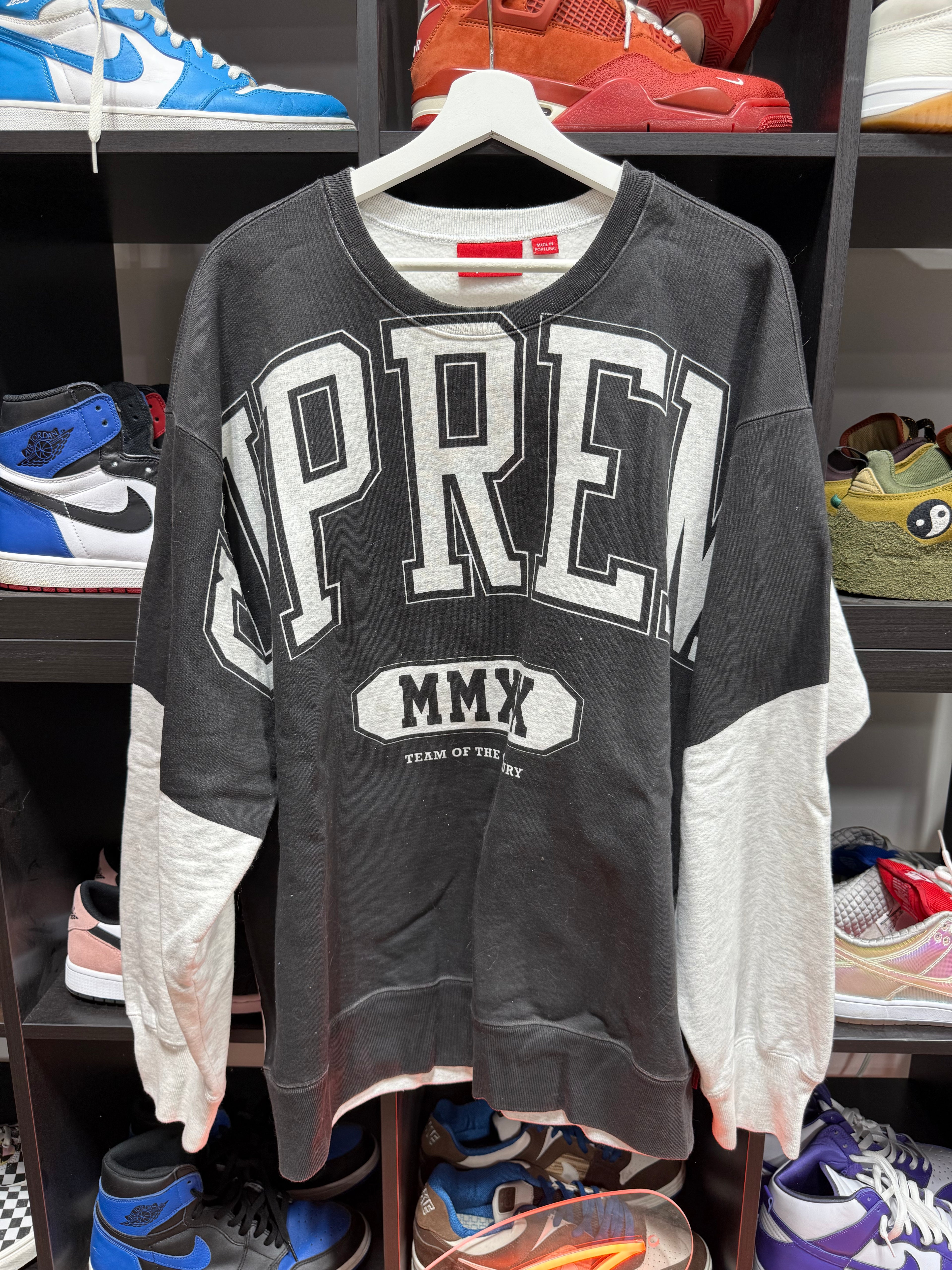Supreme Black/White Crewneck Sz XL