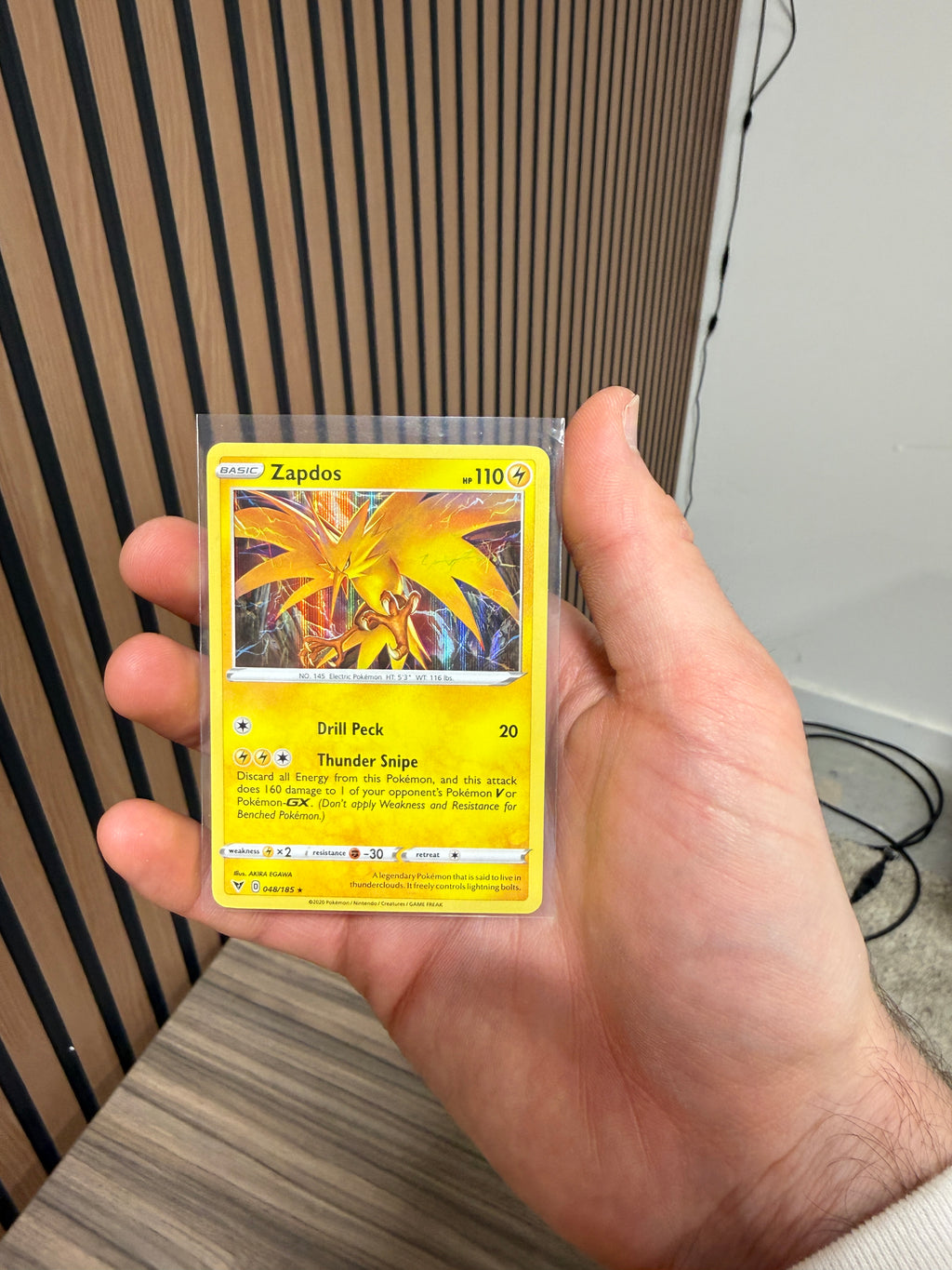 Pokemon Card TCG Zapdos 048/185 Vivid Voltage Holo