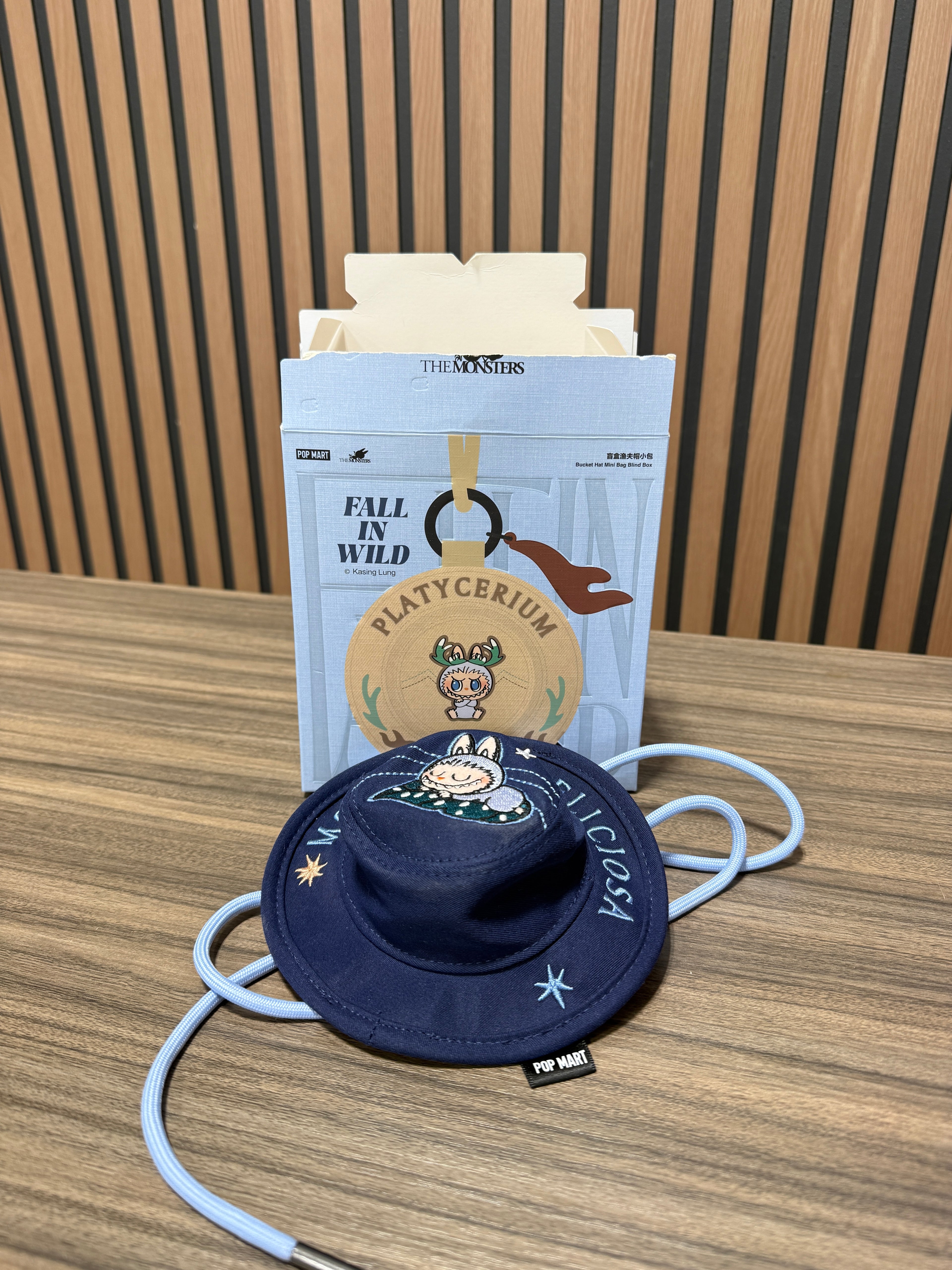 THE MONSTERS Labubu Fall in Wild Bucket Hat Mini Bag - Monstera Deliciosa